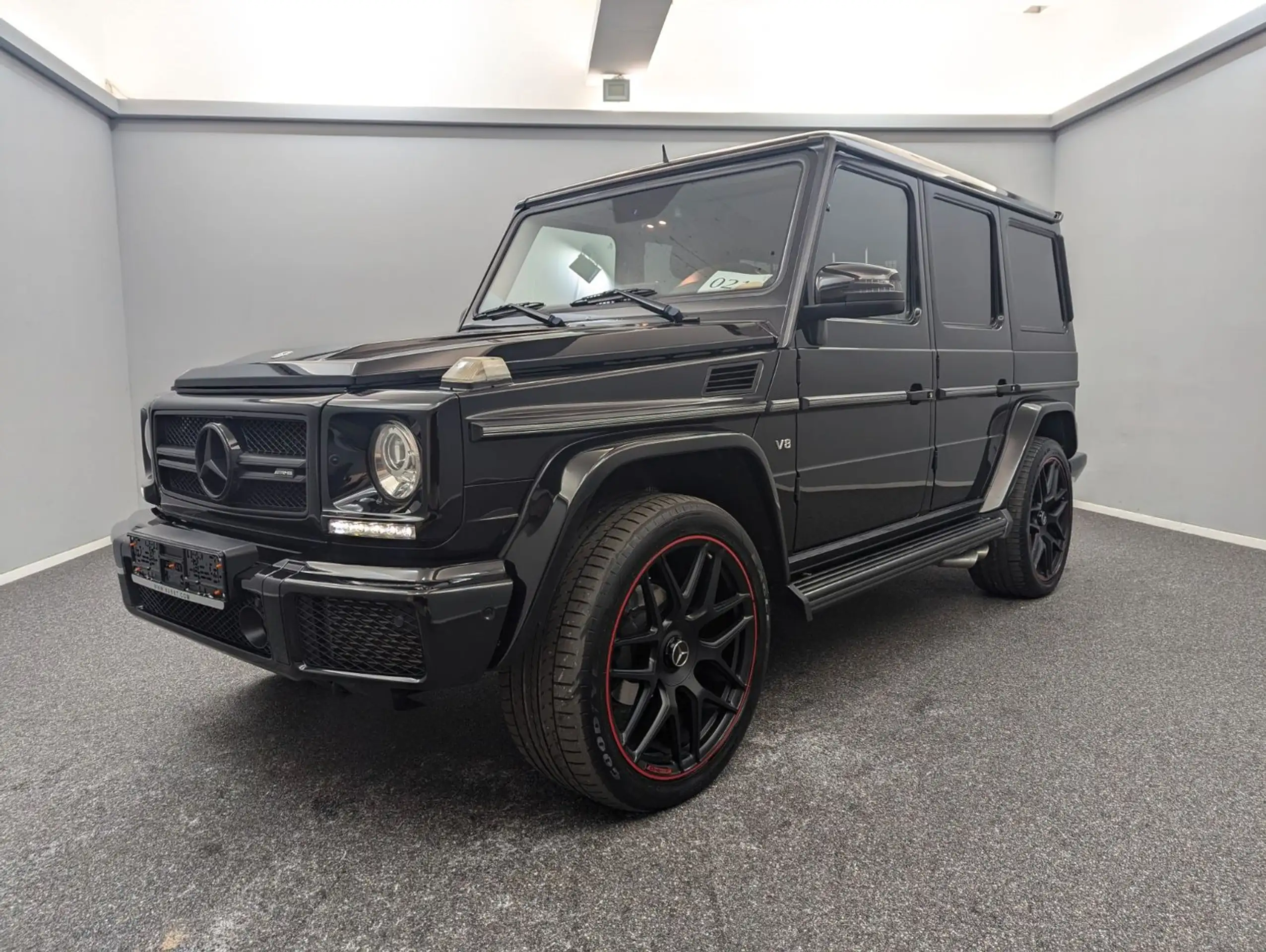 Mercedes-Benz - G 500