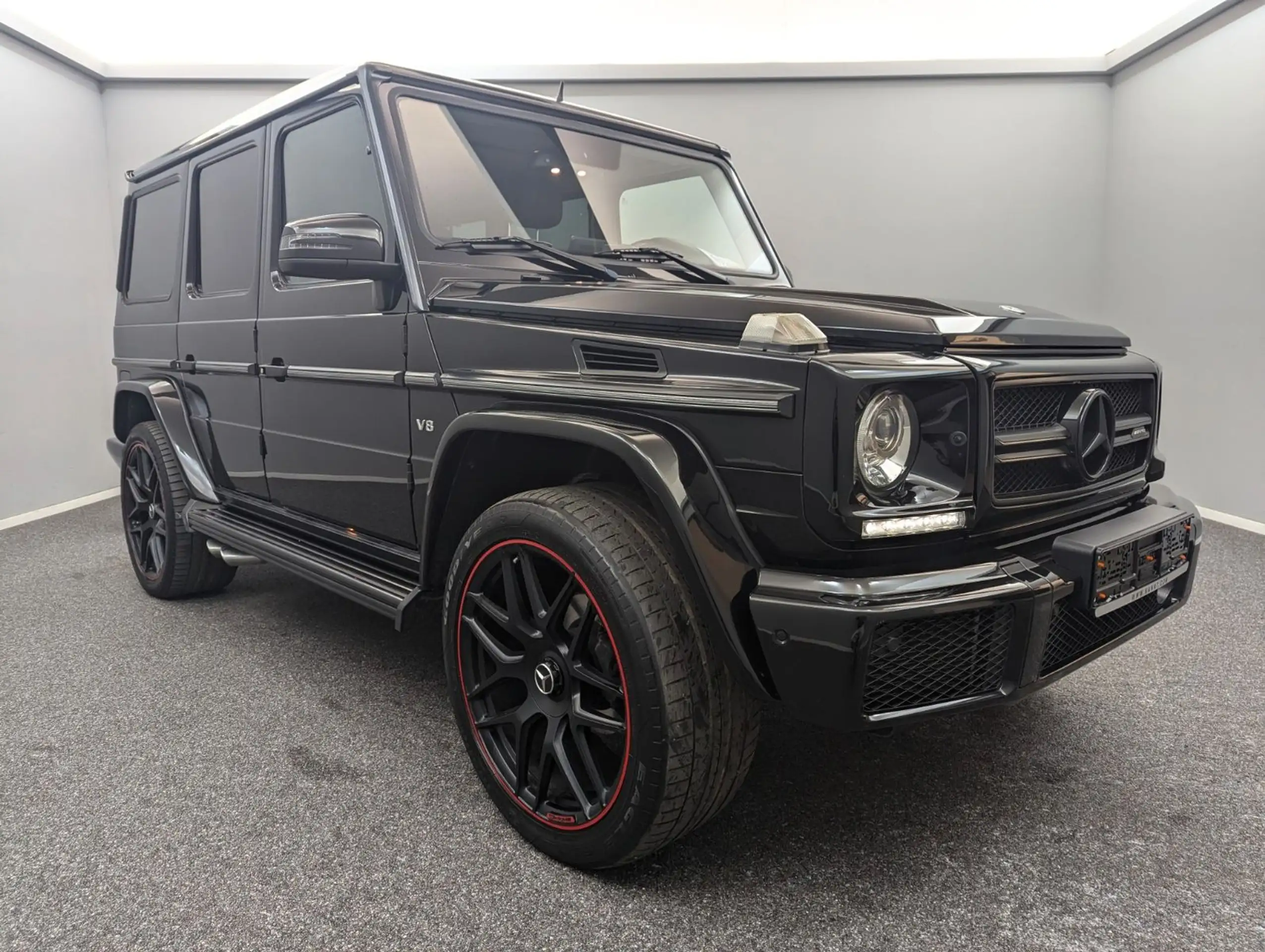 Mercedes-Benz - G 500