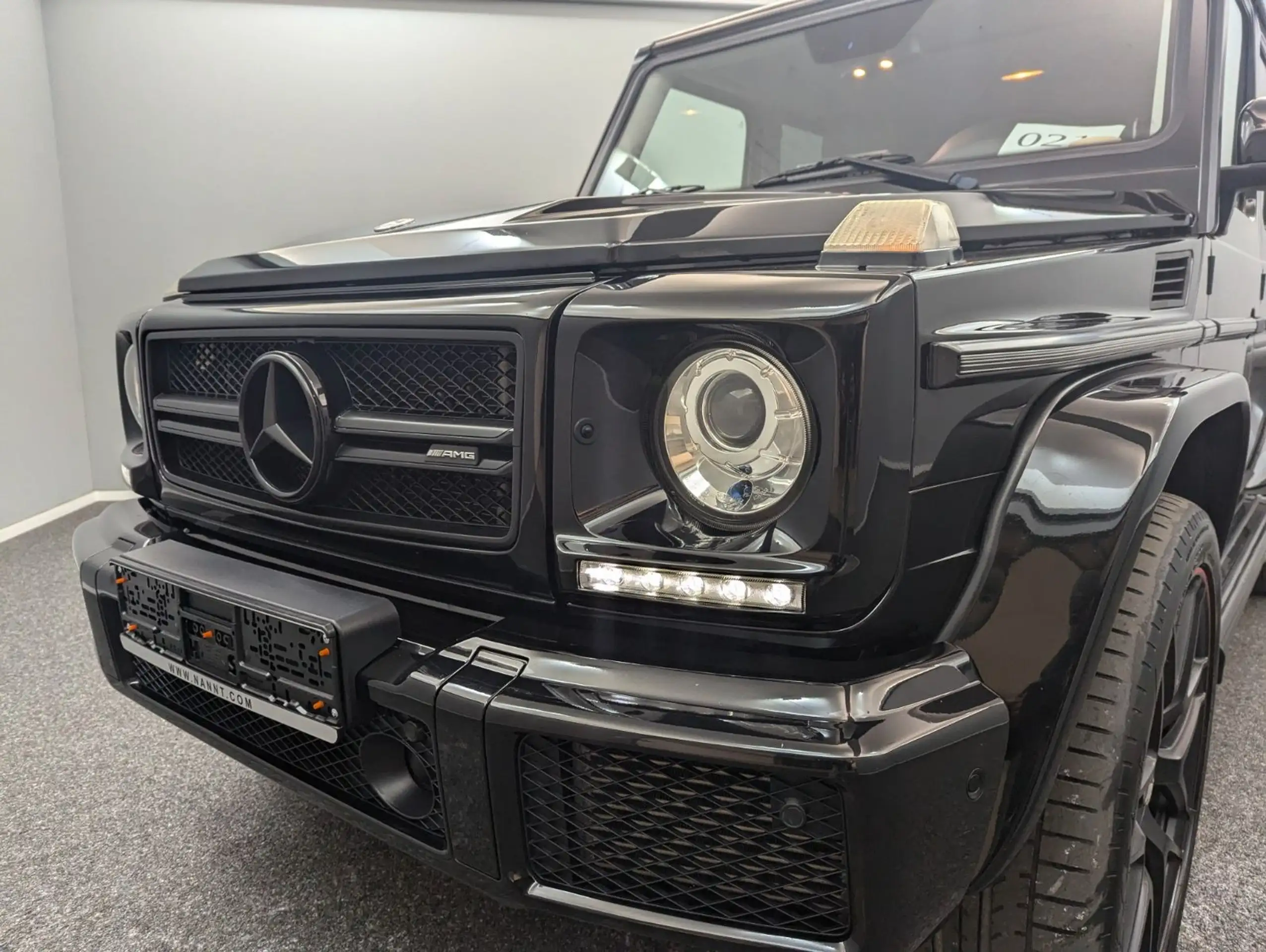 Mercedes-Benz - G 500