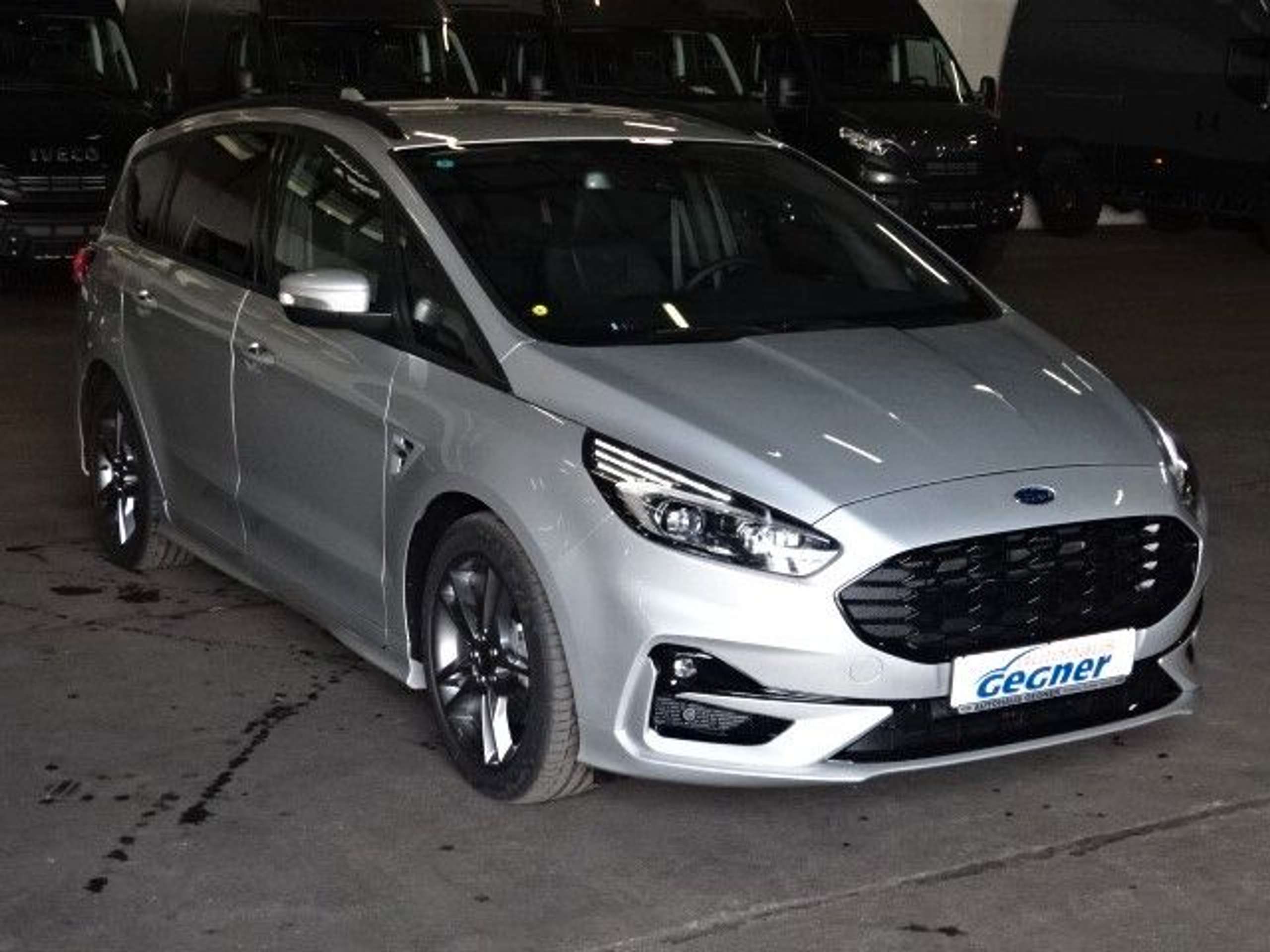 Ford - S-Max