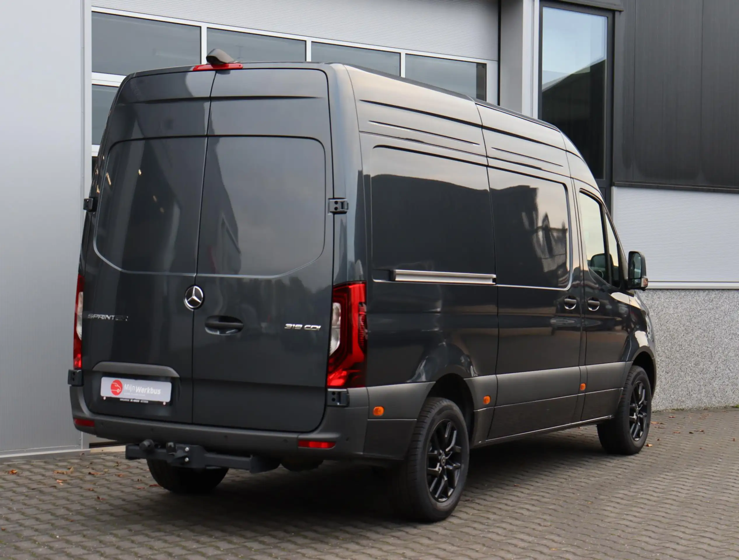 Mercedes-Benz - Sprinter