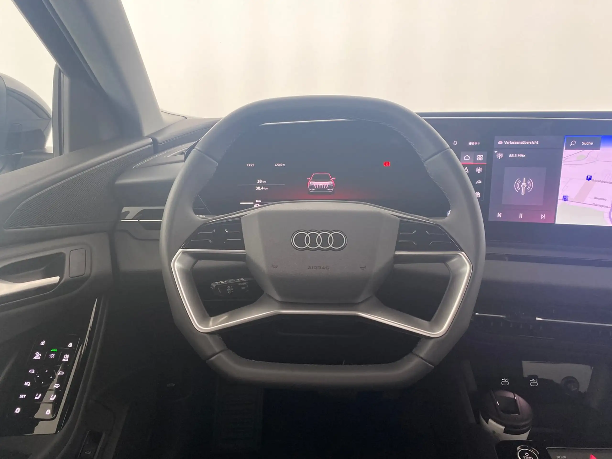 Audi - Q6