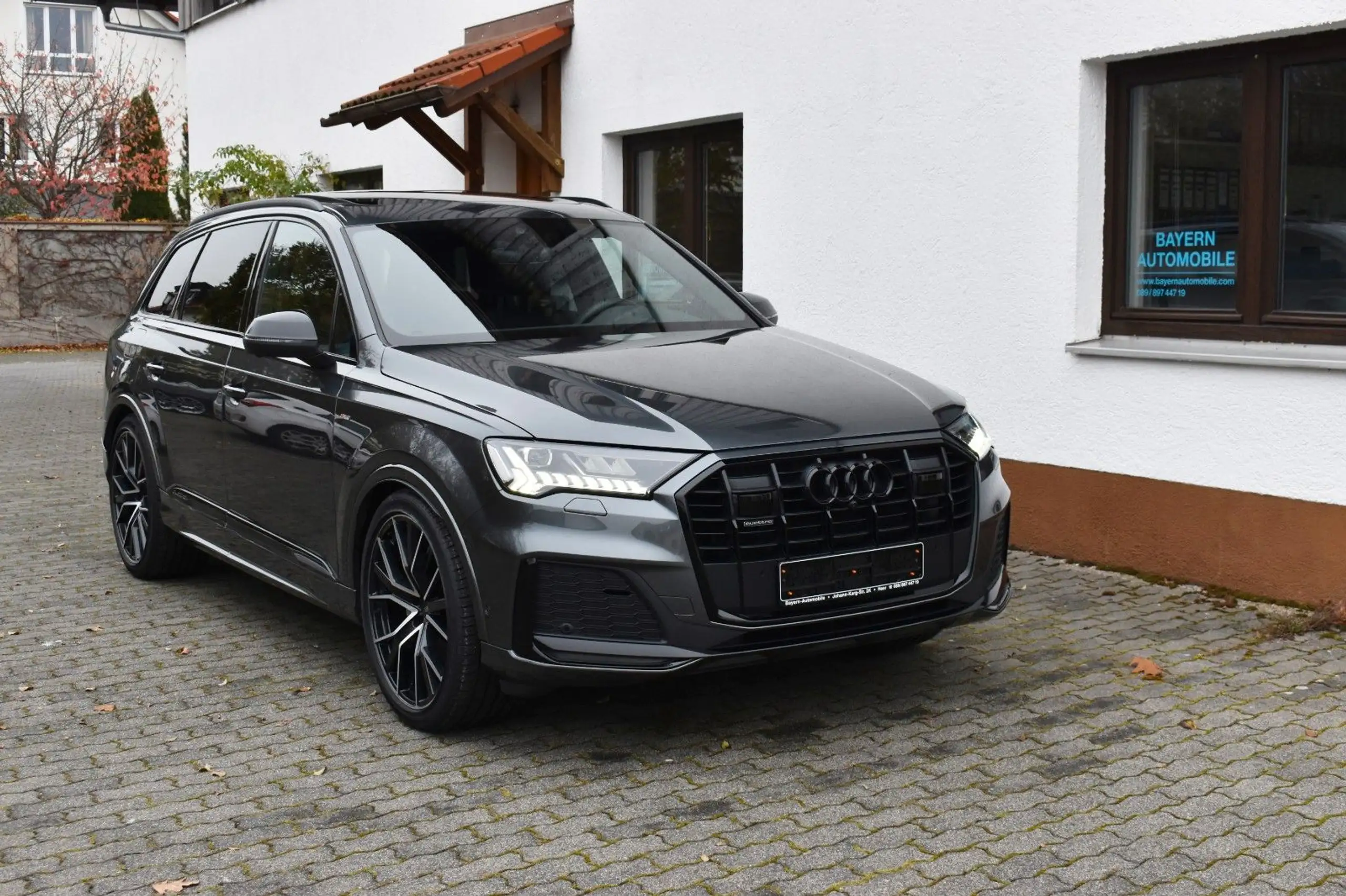 Audi - Q7