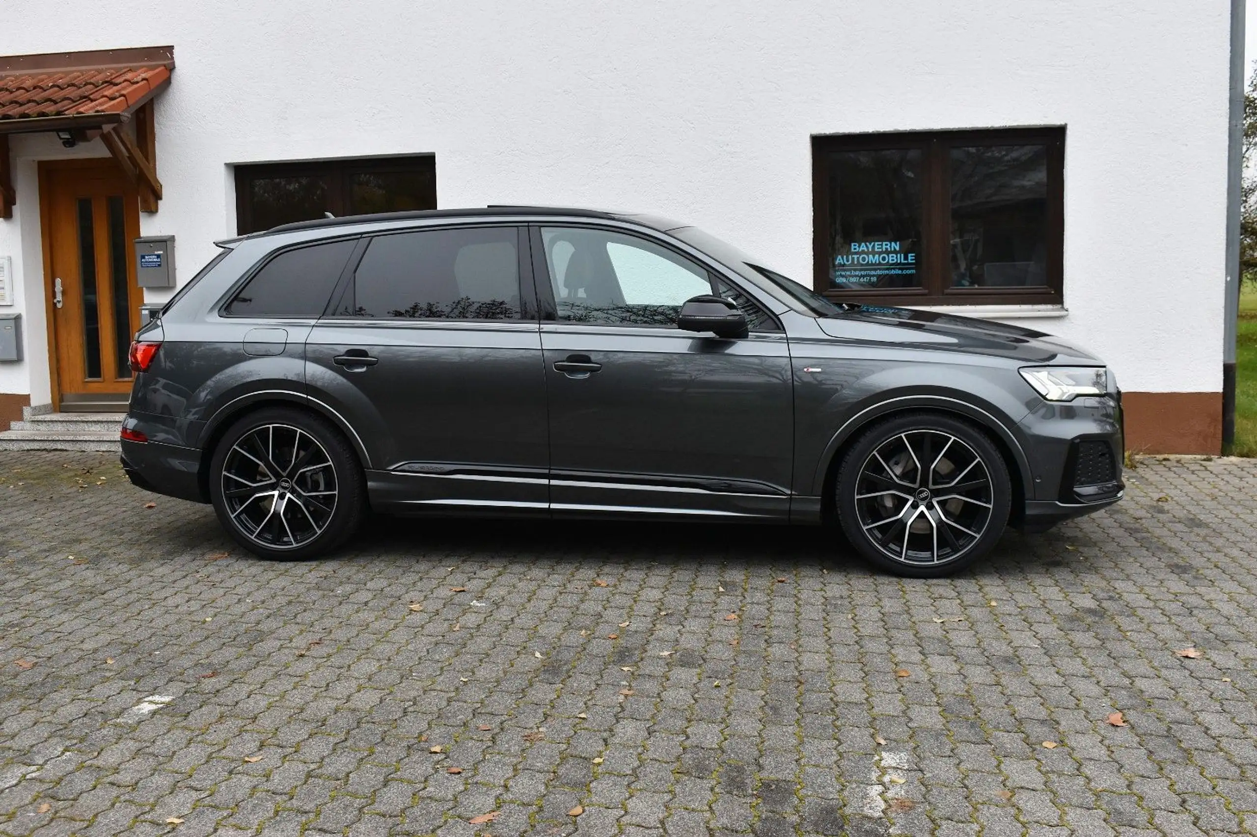 Audi - Q7