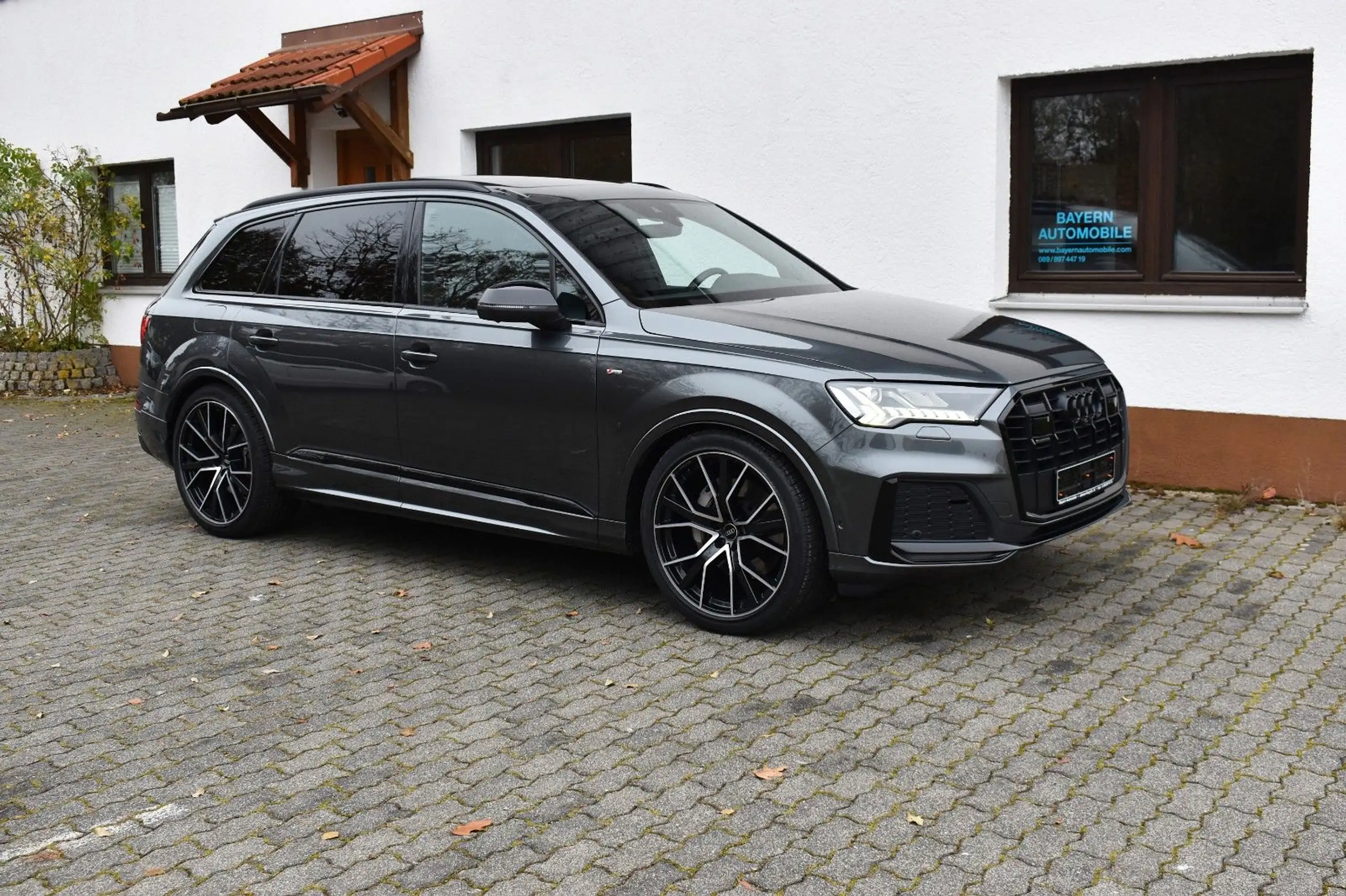 Audi - Q7