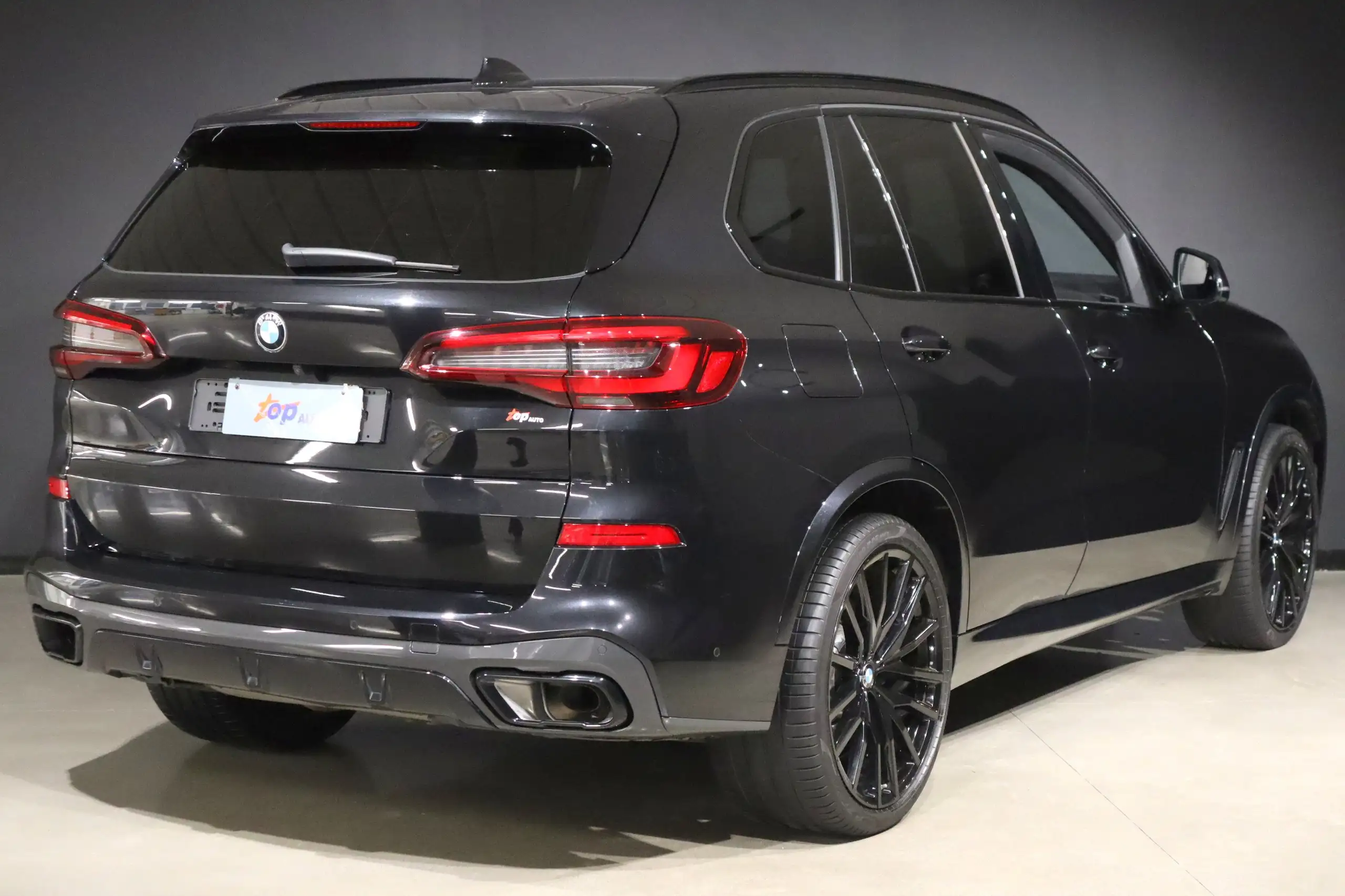 BMW - X5