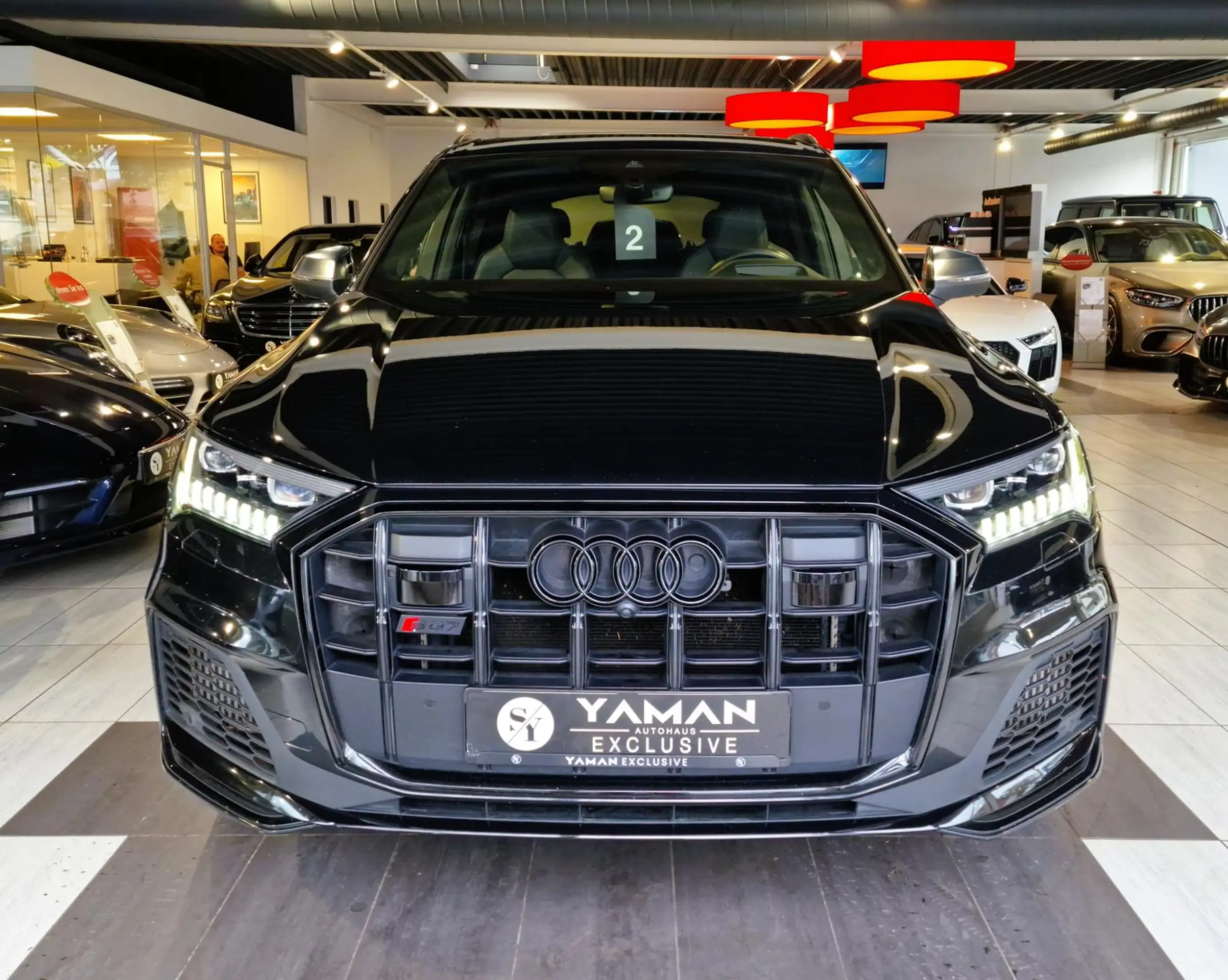 Audi - SQ7