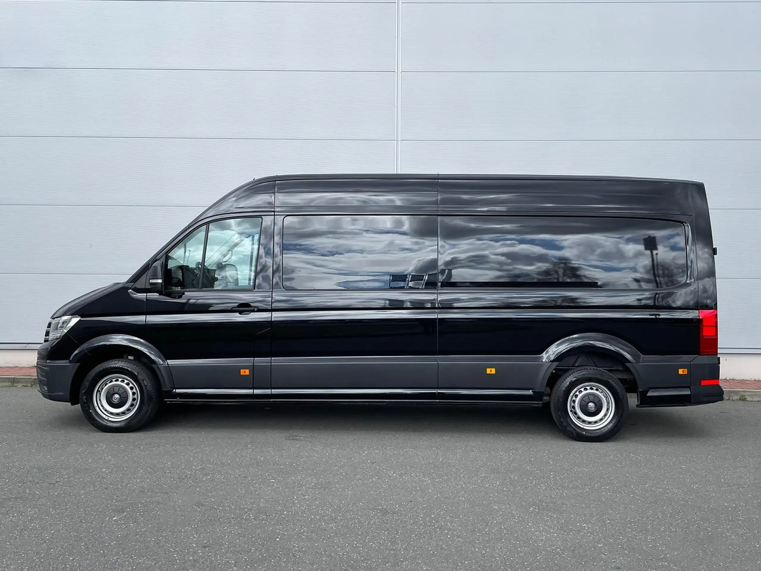 Volkswagen - Crafter