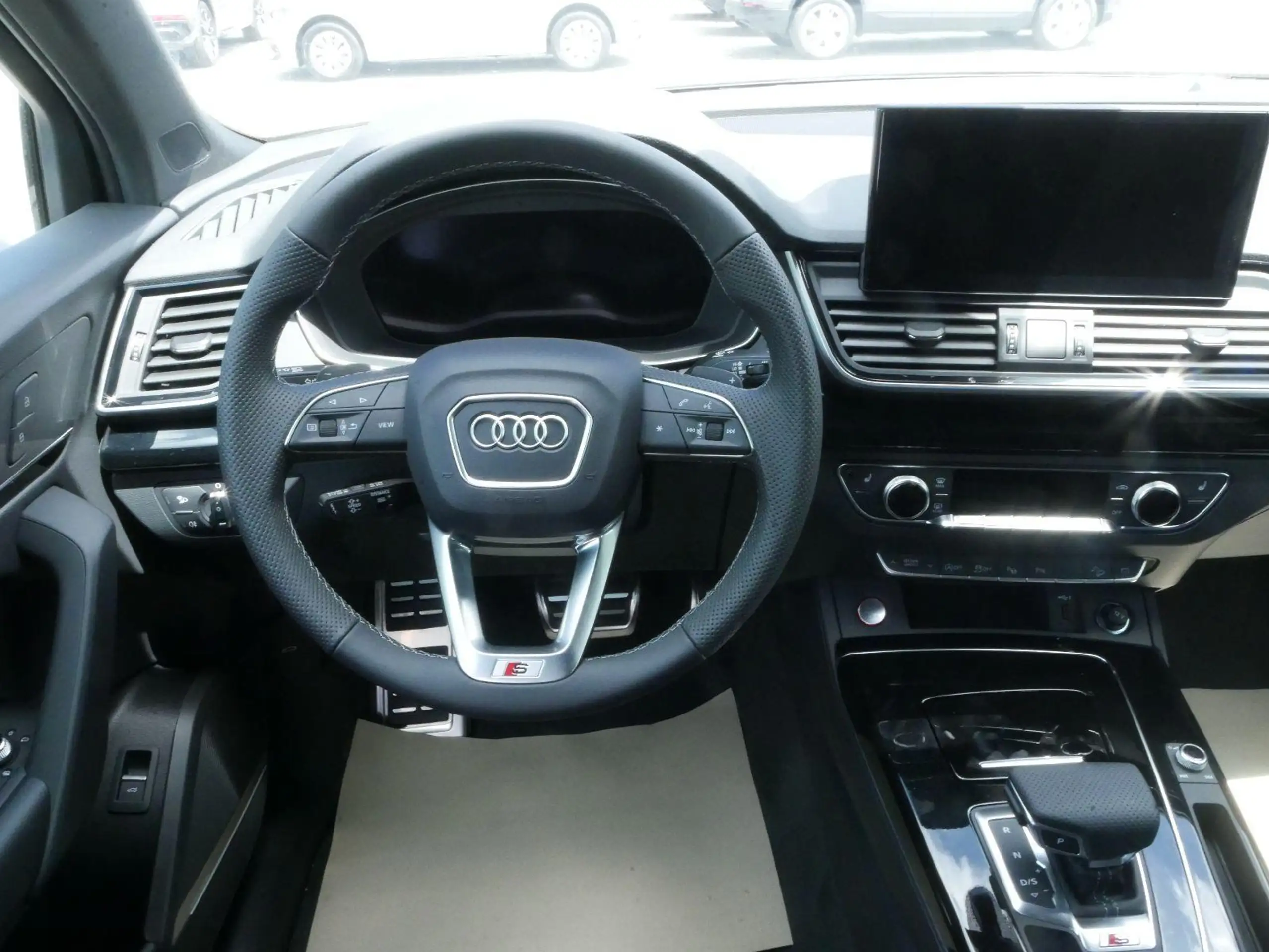 Audi - SQ5