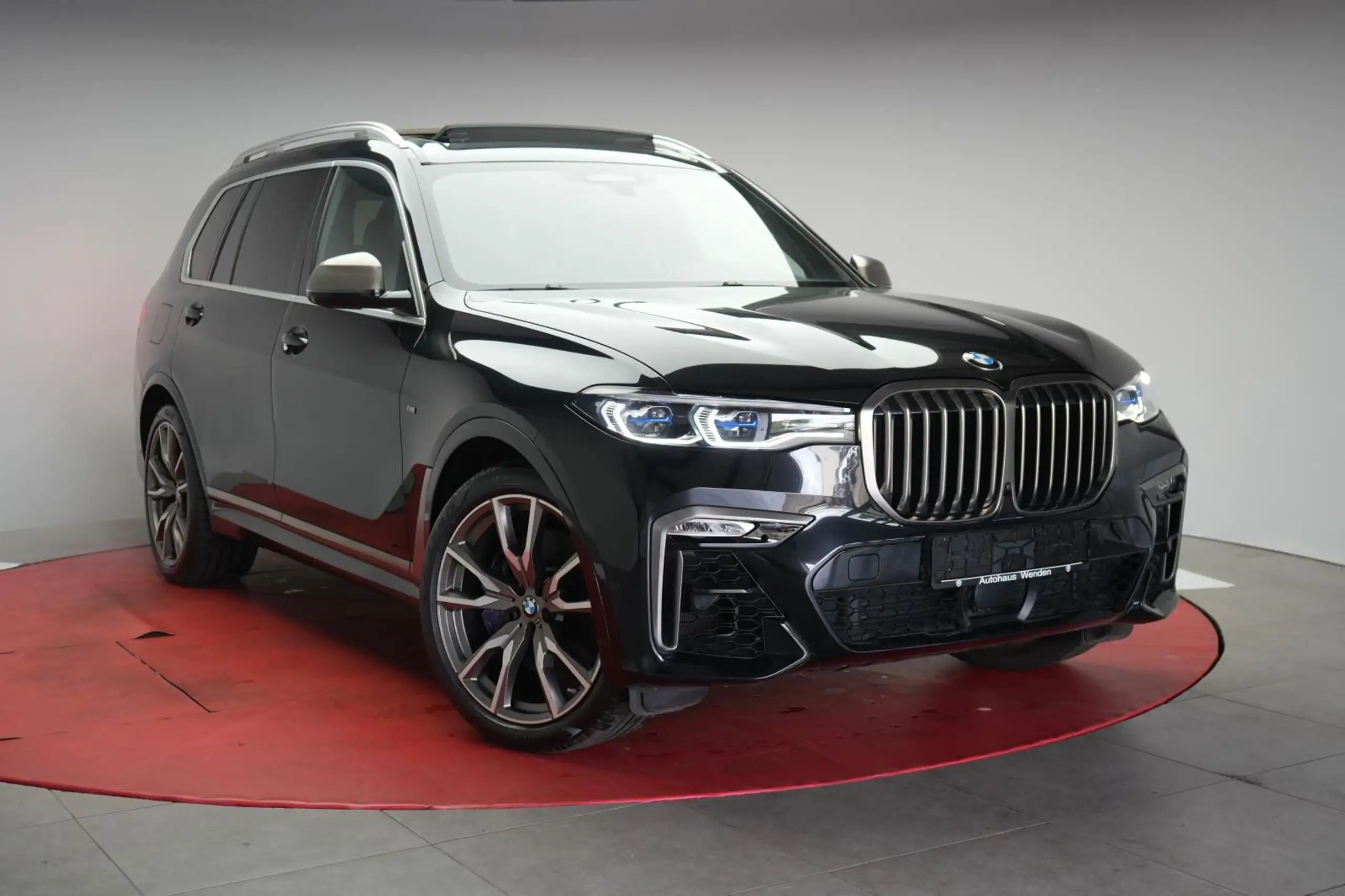 BMW - X7