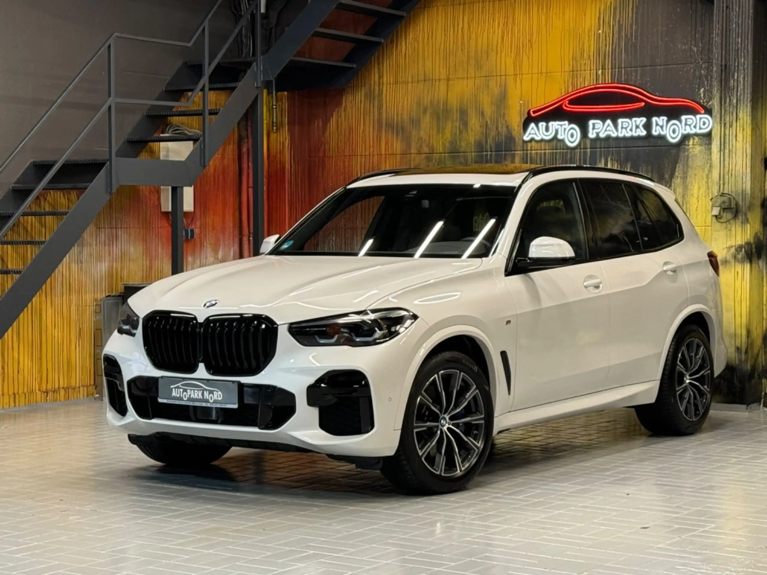 BMW X5 2023