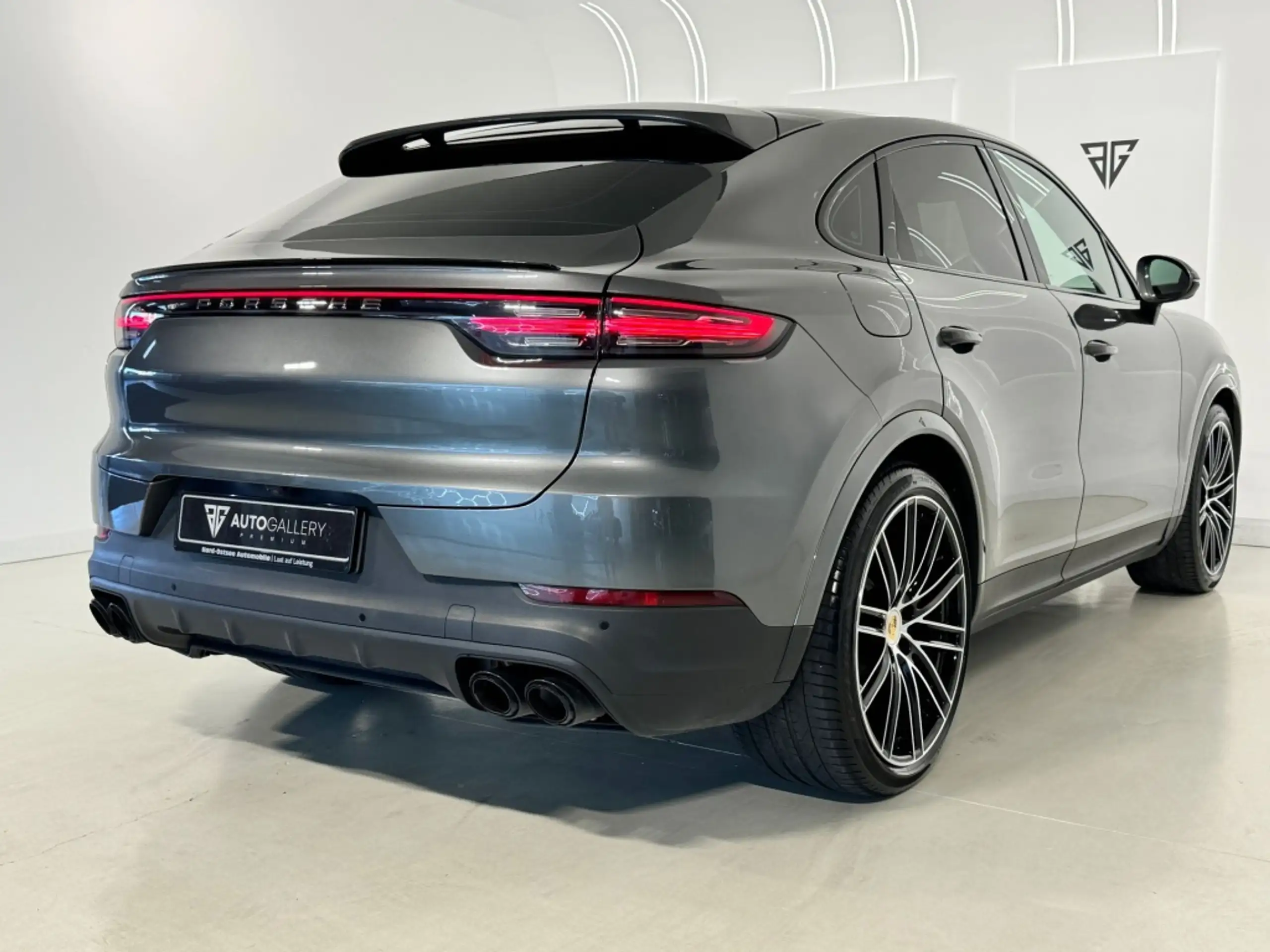 Porsche - Cayenne