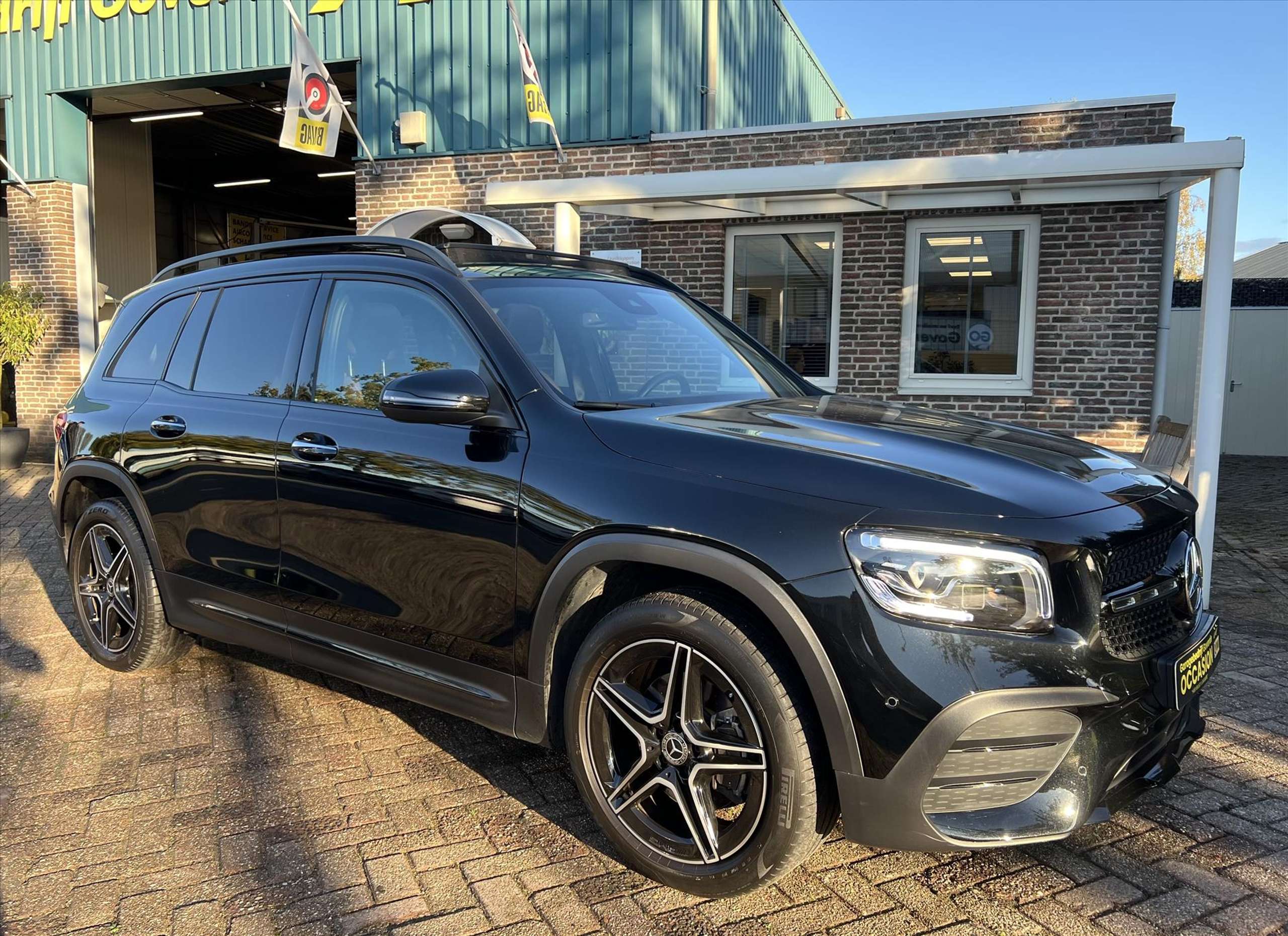 Mercedes-Benz GLB 200 2022