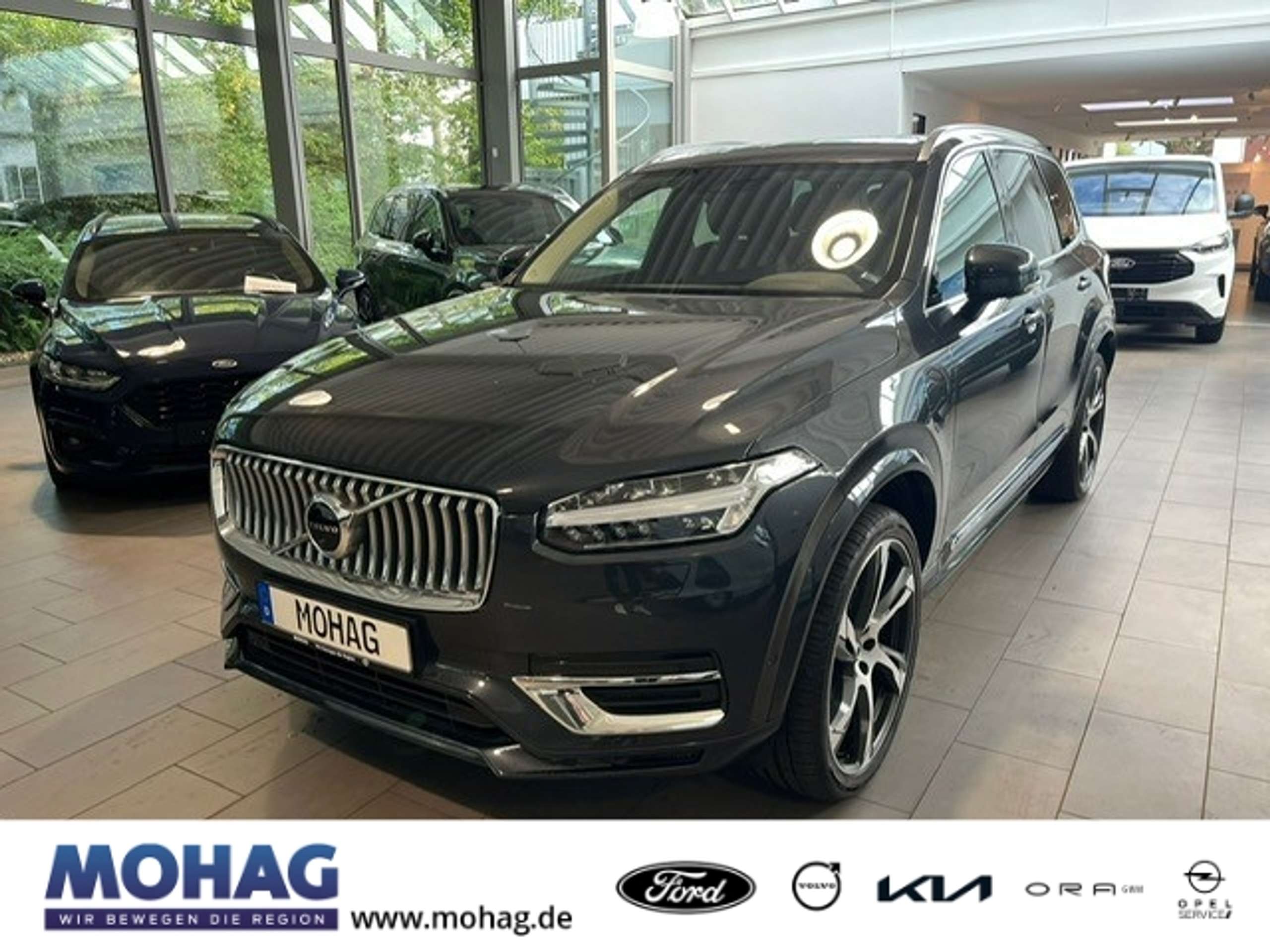 Volvo - XC90