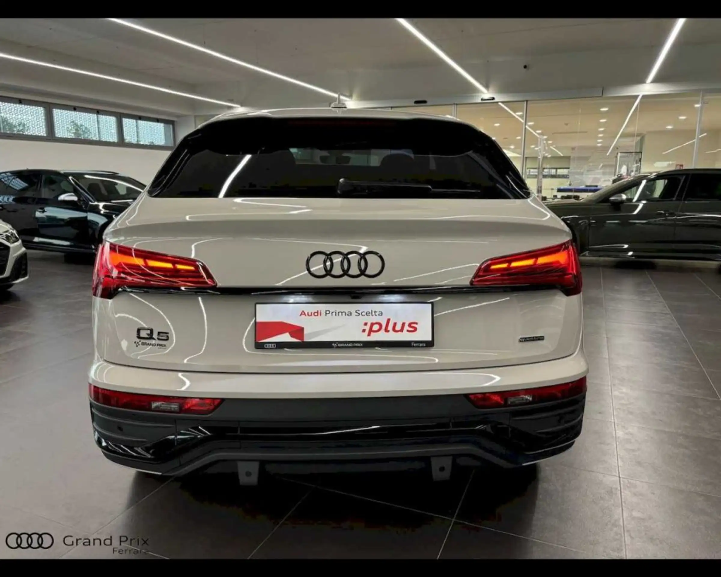 Audi - Q5