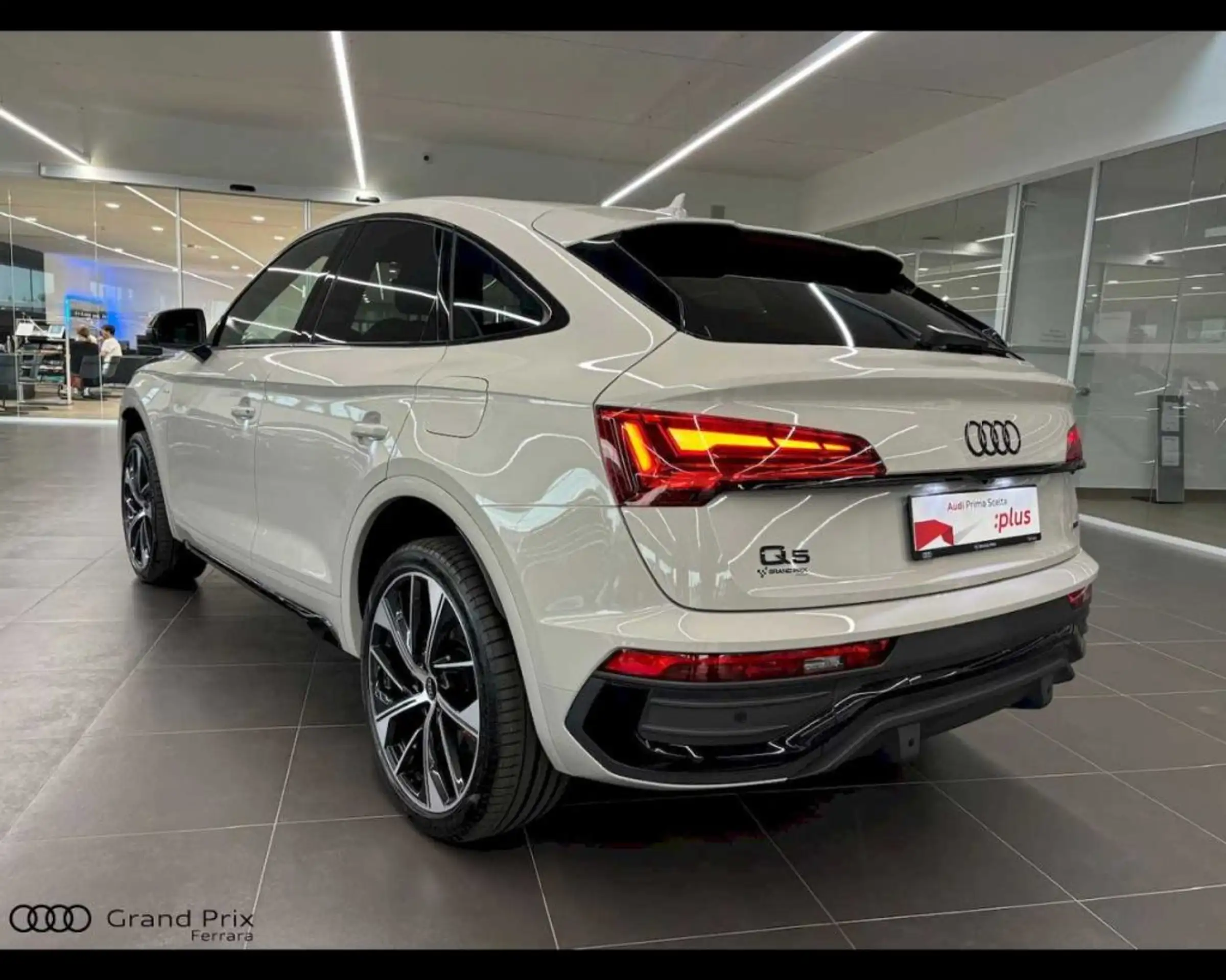 Audi - Q5