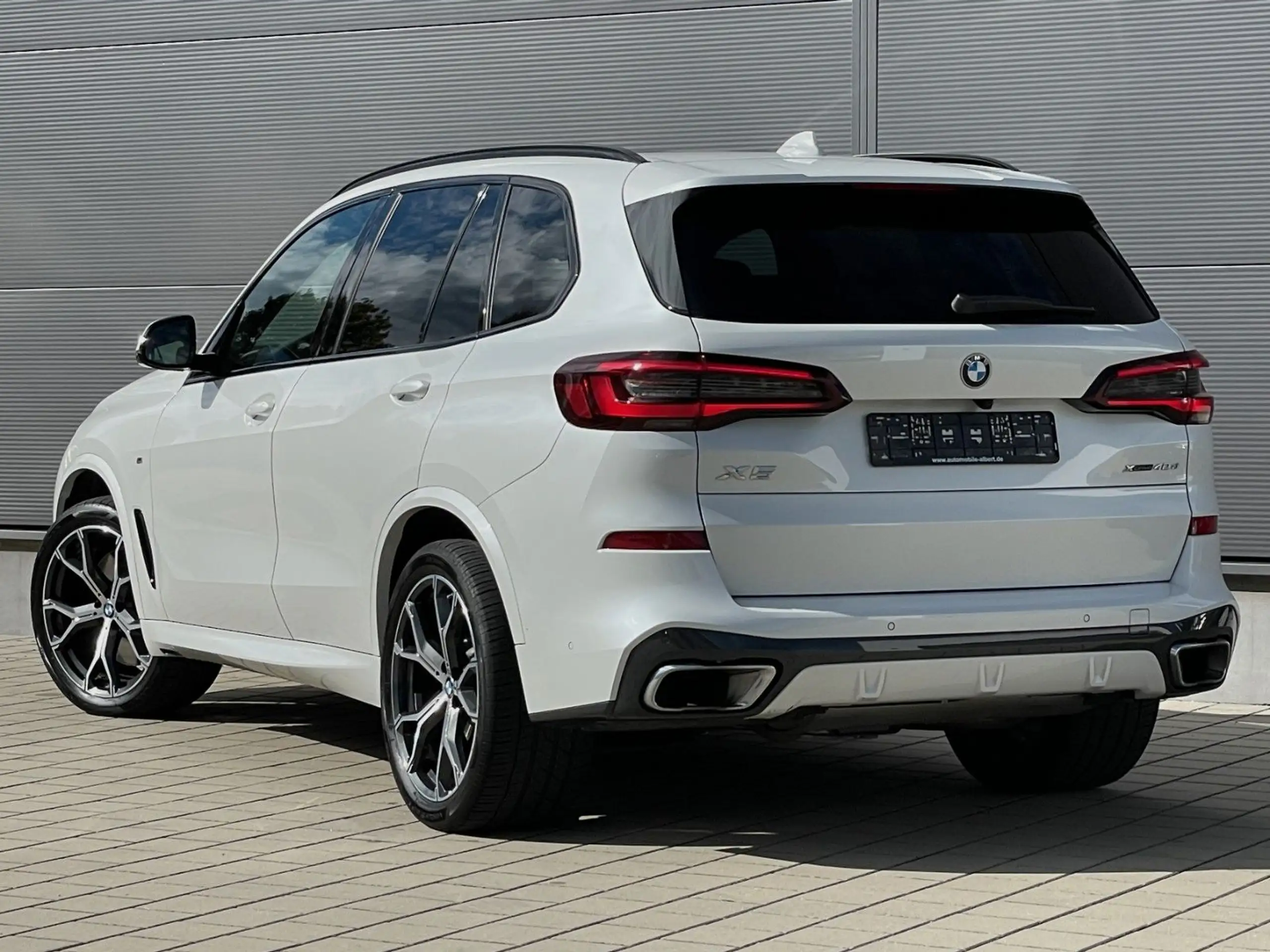 BMW - X5