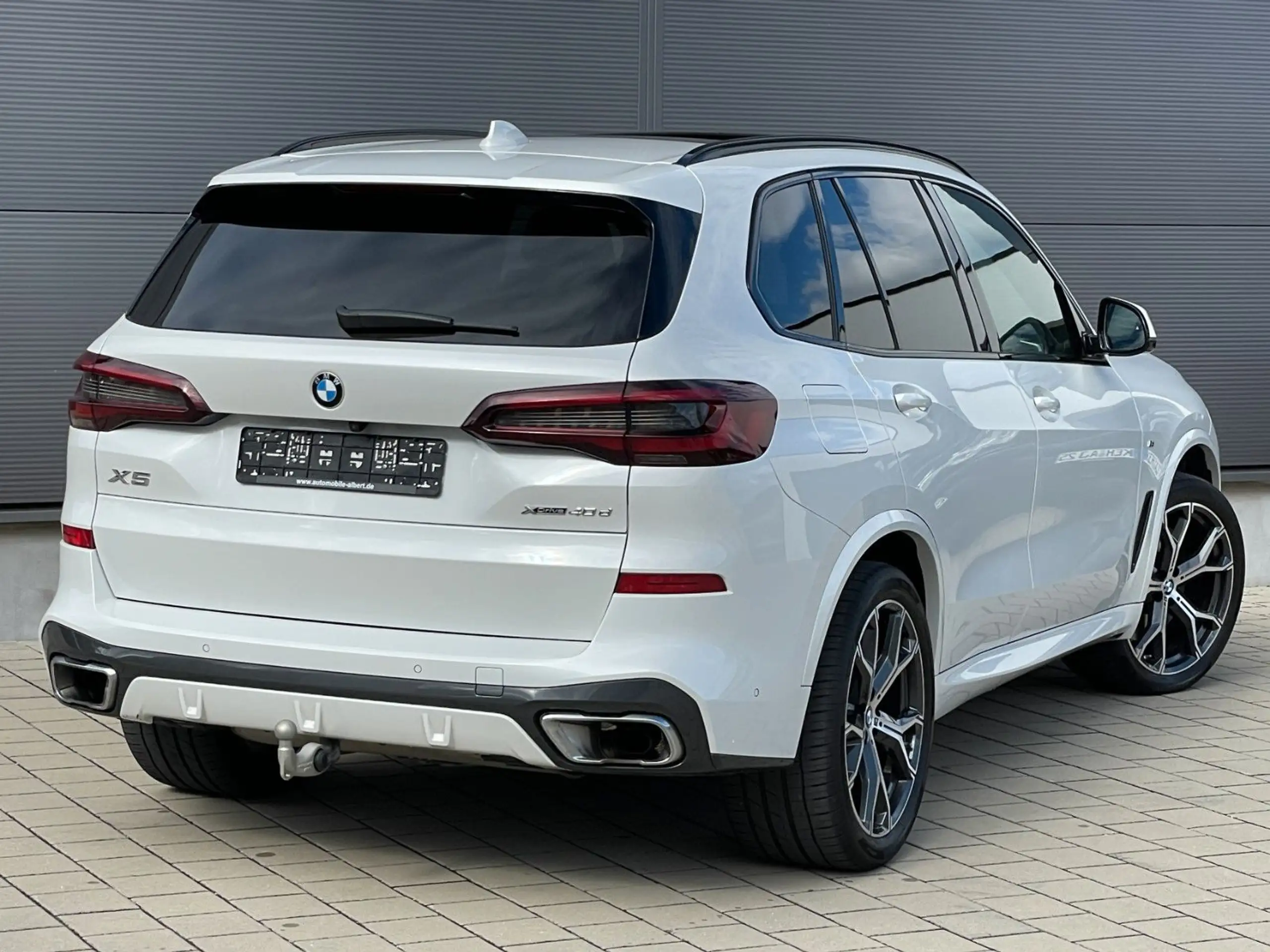 BMW - X5