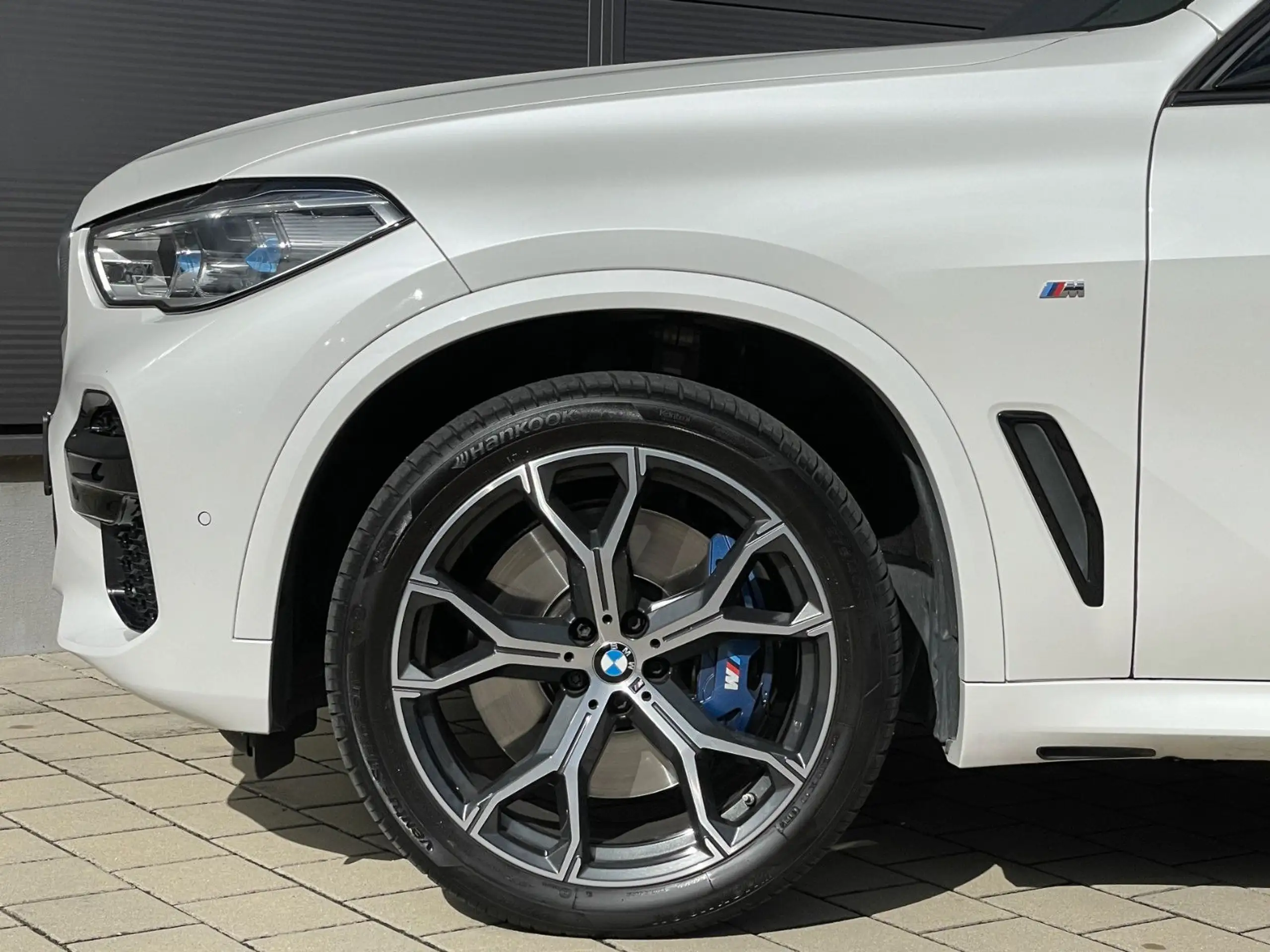 BMW - X5