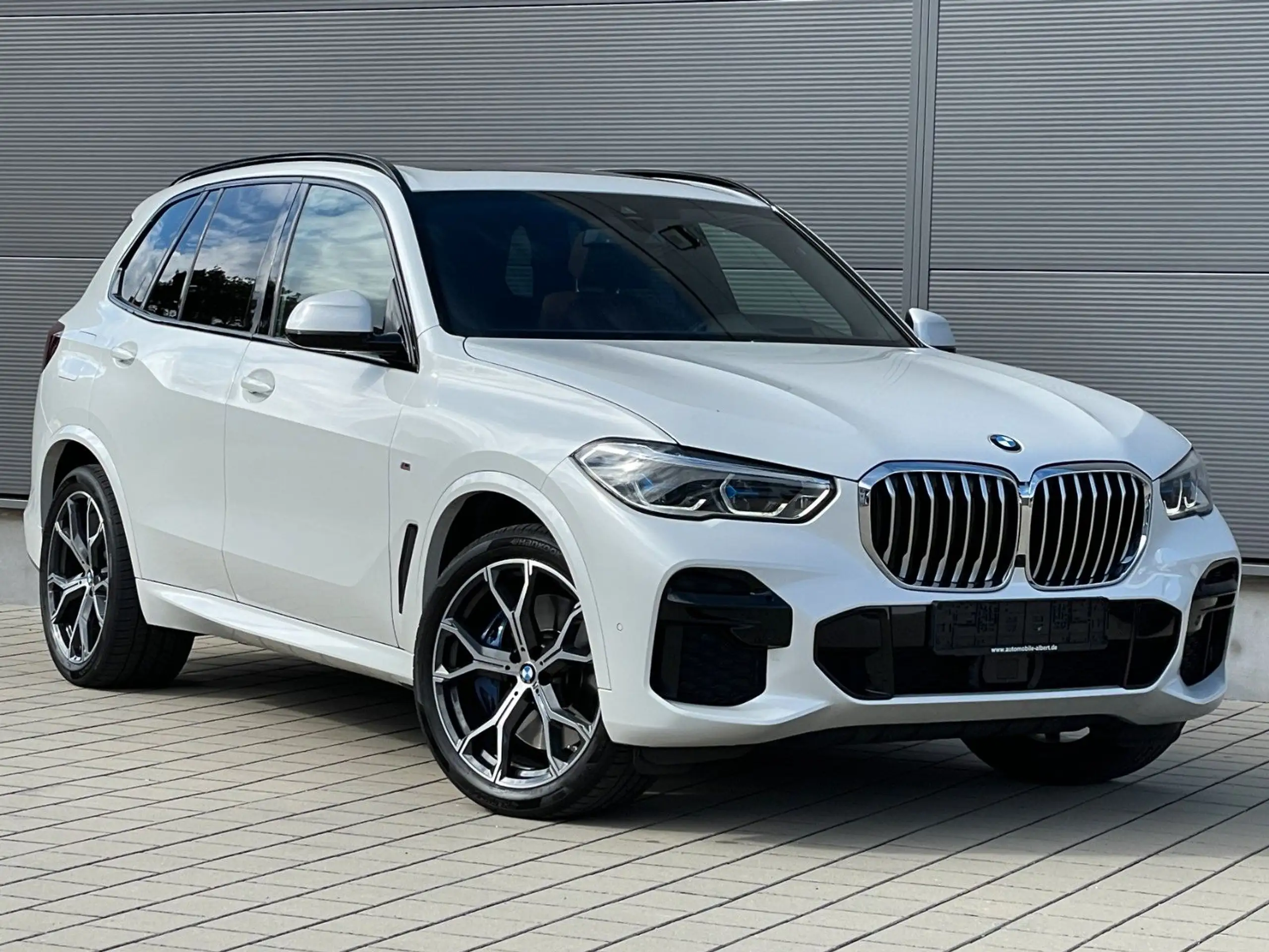 BMW - X5