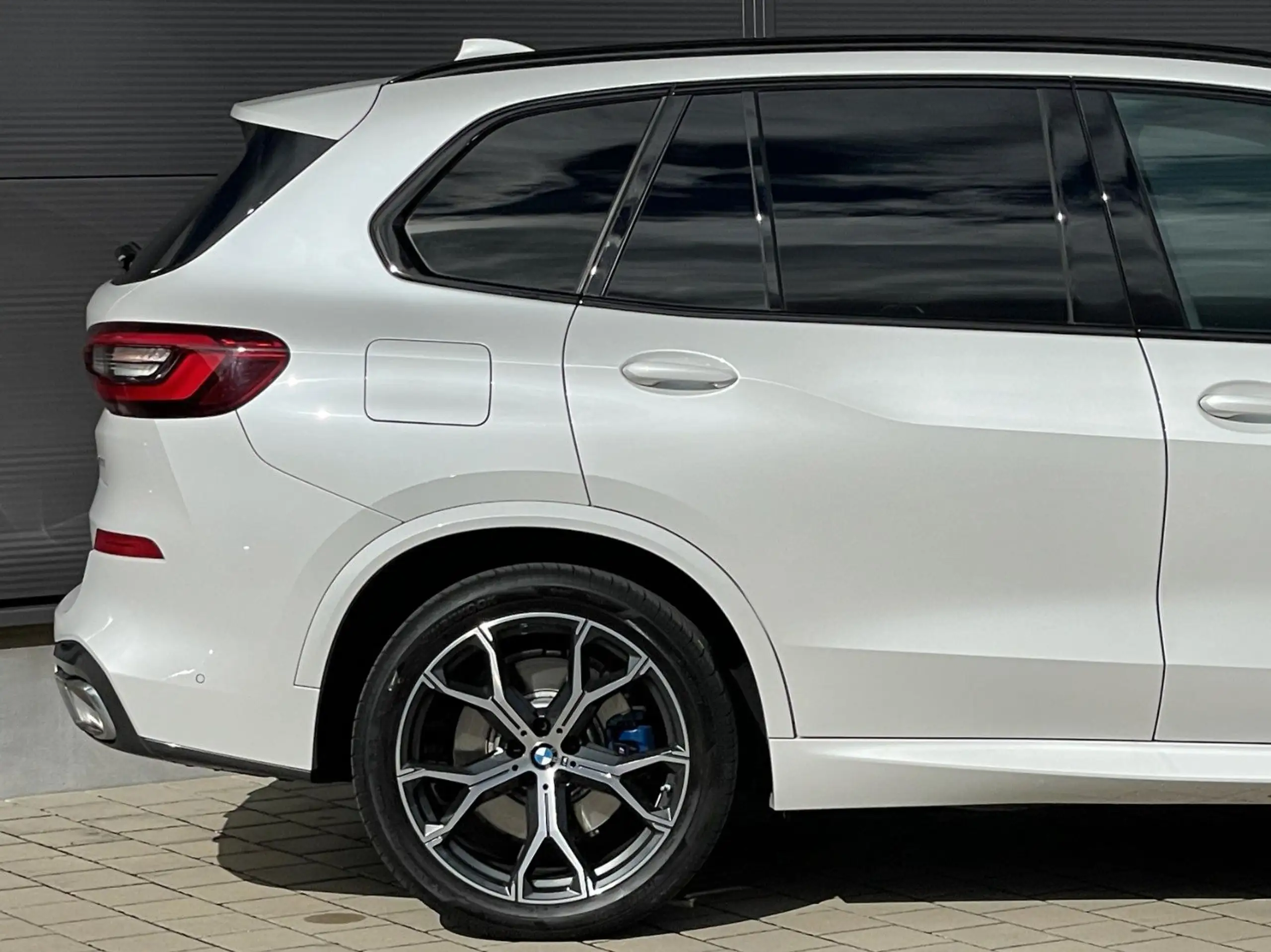 BMW - X5