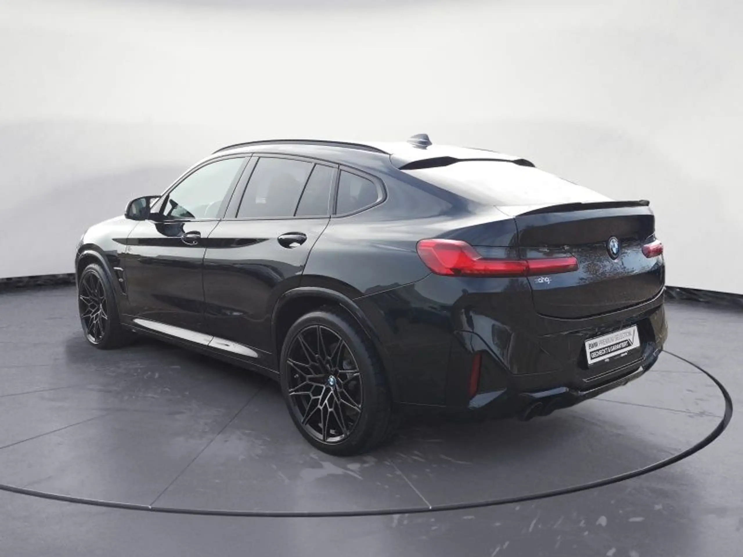 BMW - X4 M