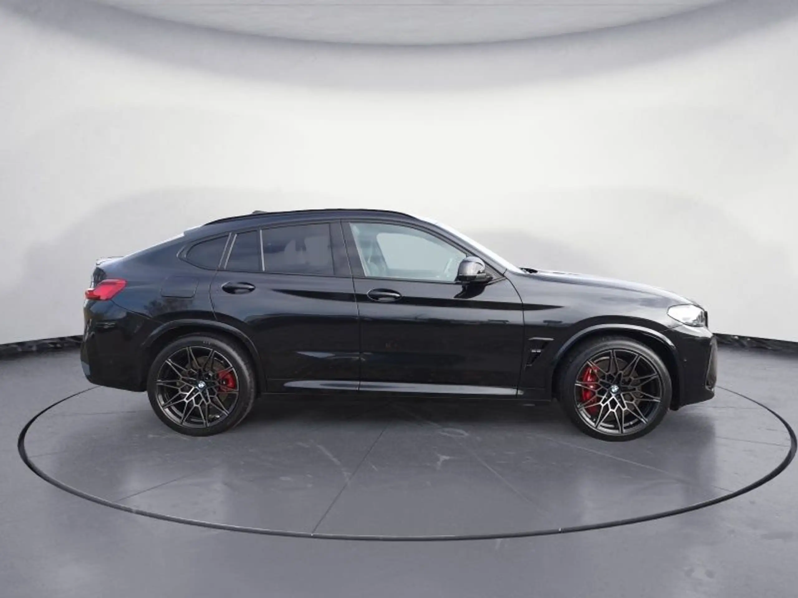 BMW - X4 M