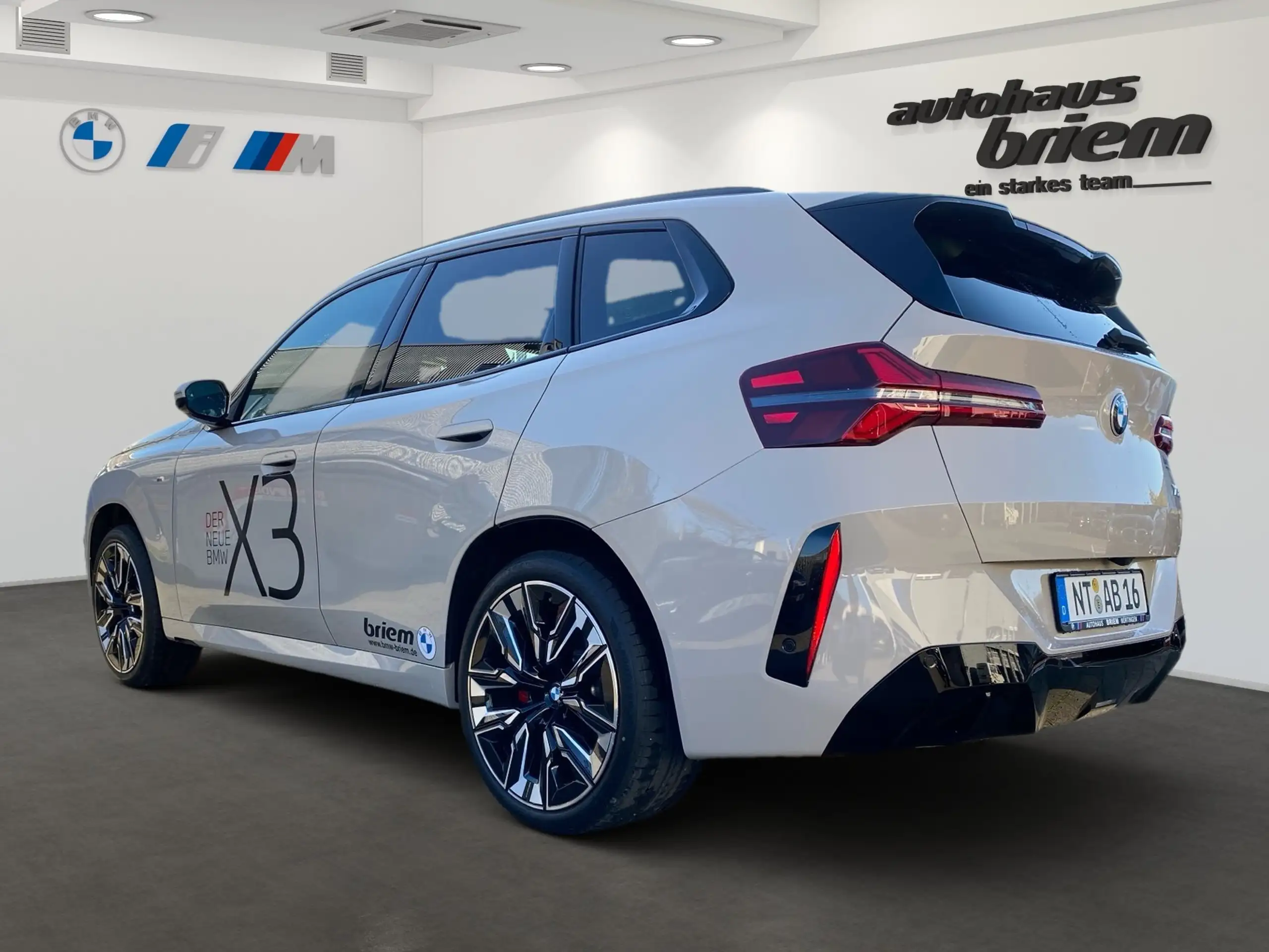 BMW - X3