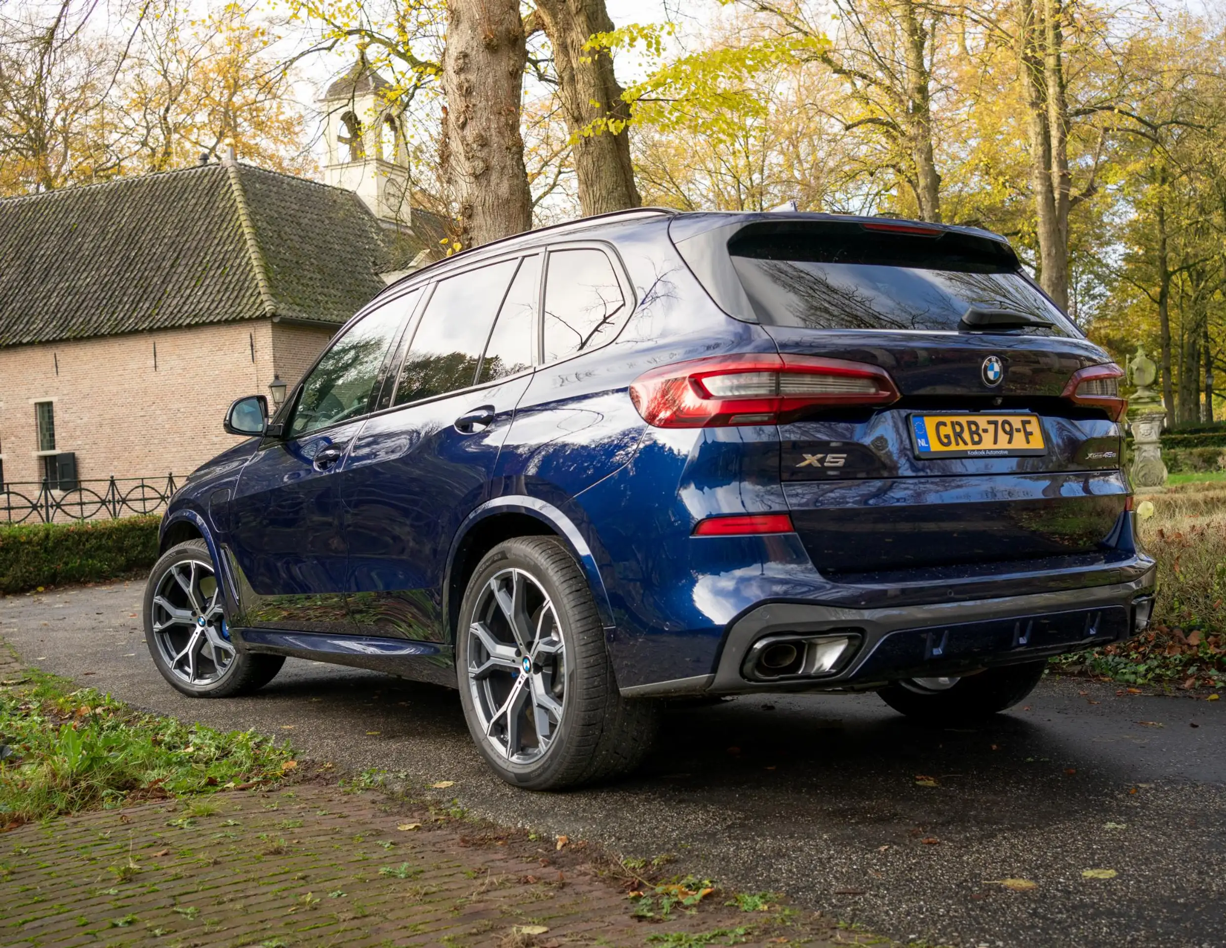 BMW - X5