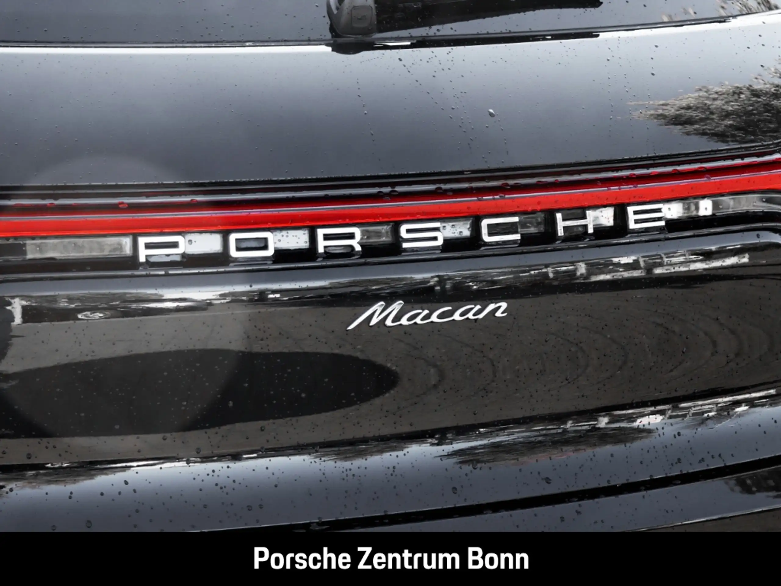 Porsche - Macan