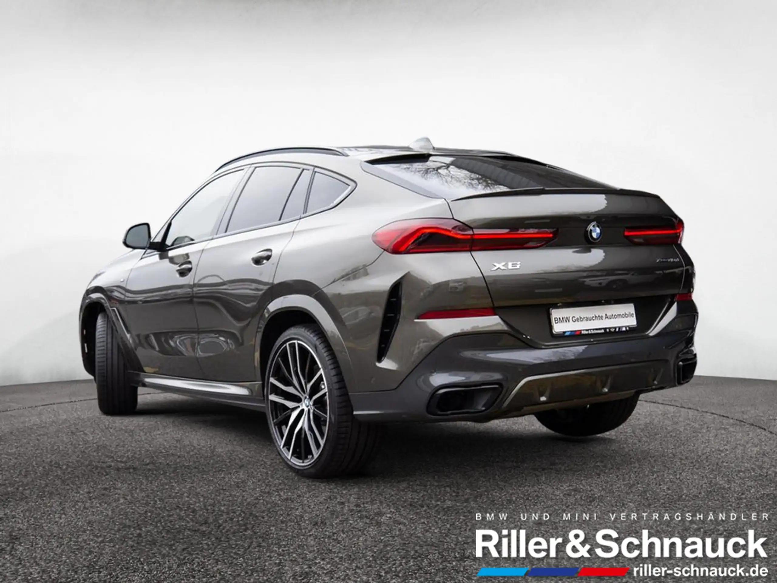 BMW - X6