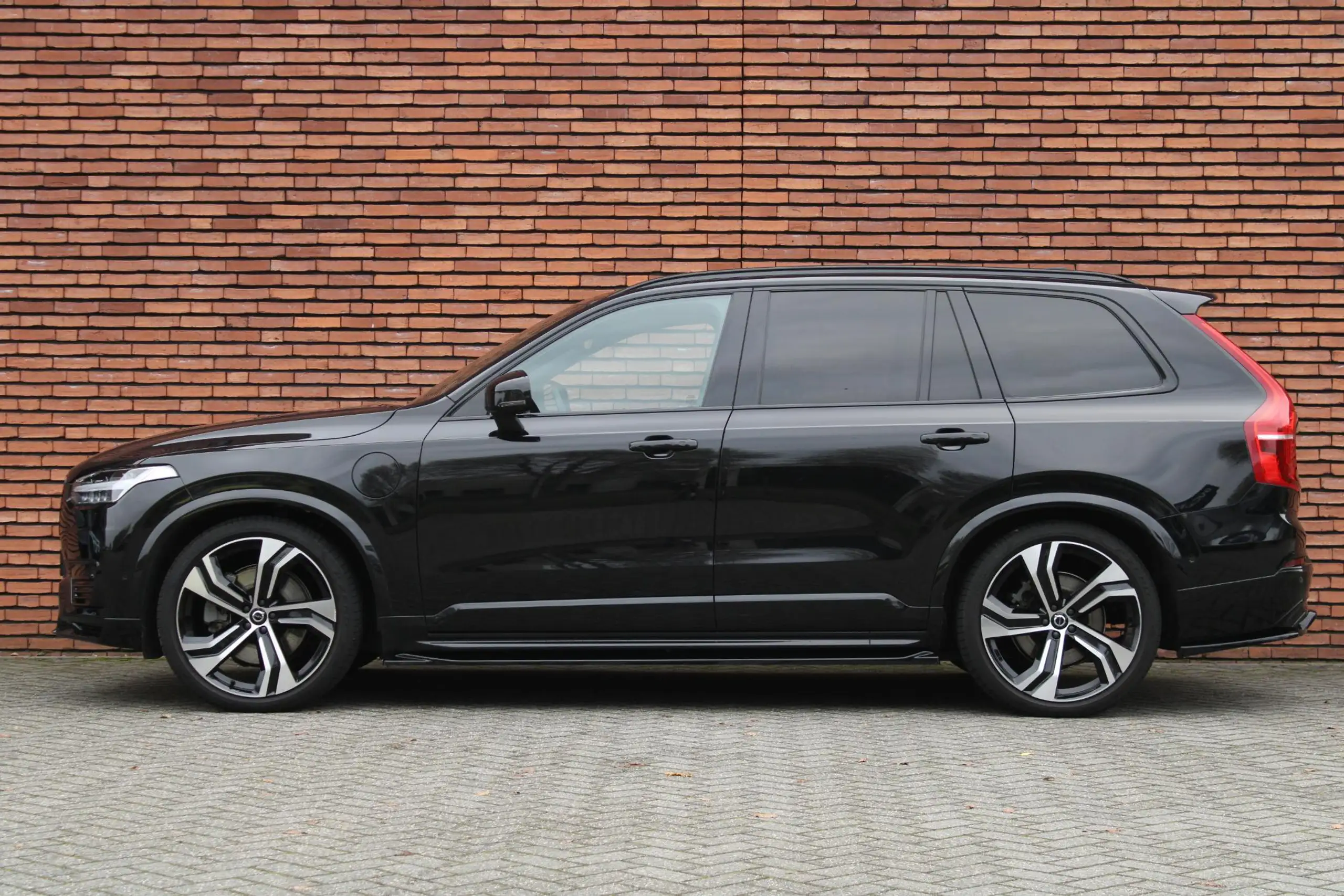 Volvo - XC90