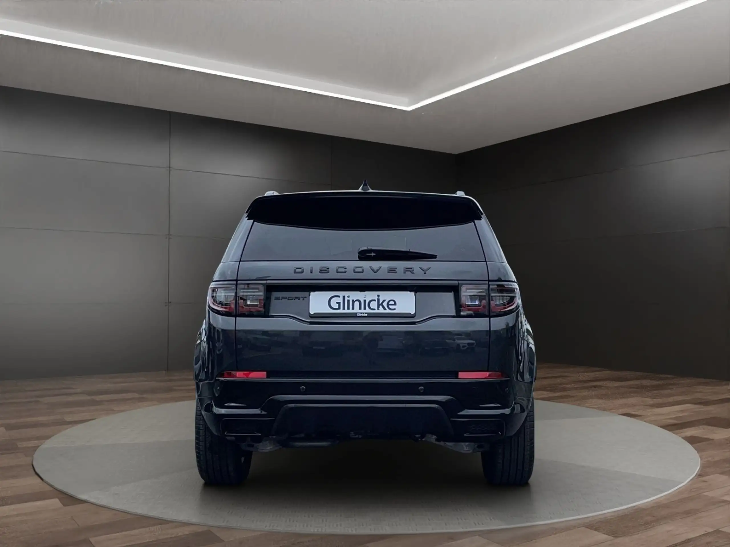 Land Rover - Discovery Sport