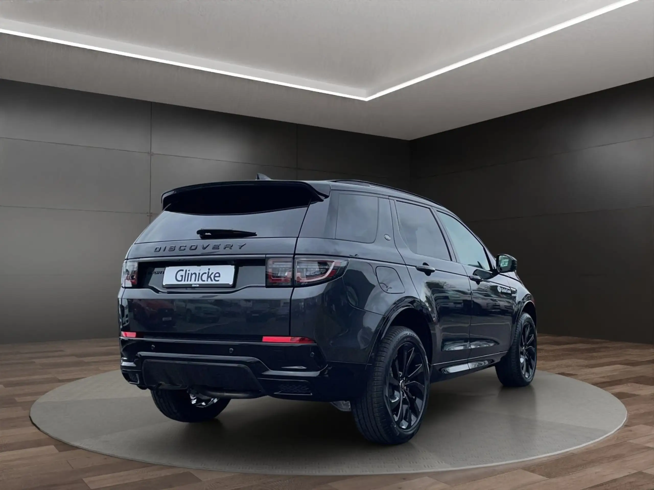 Land Rover - Discovery Sport