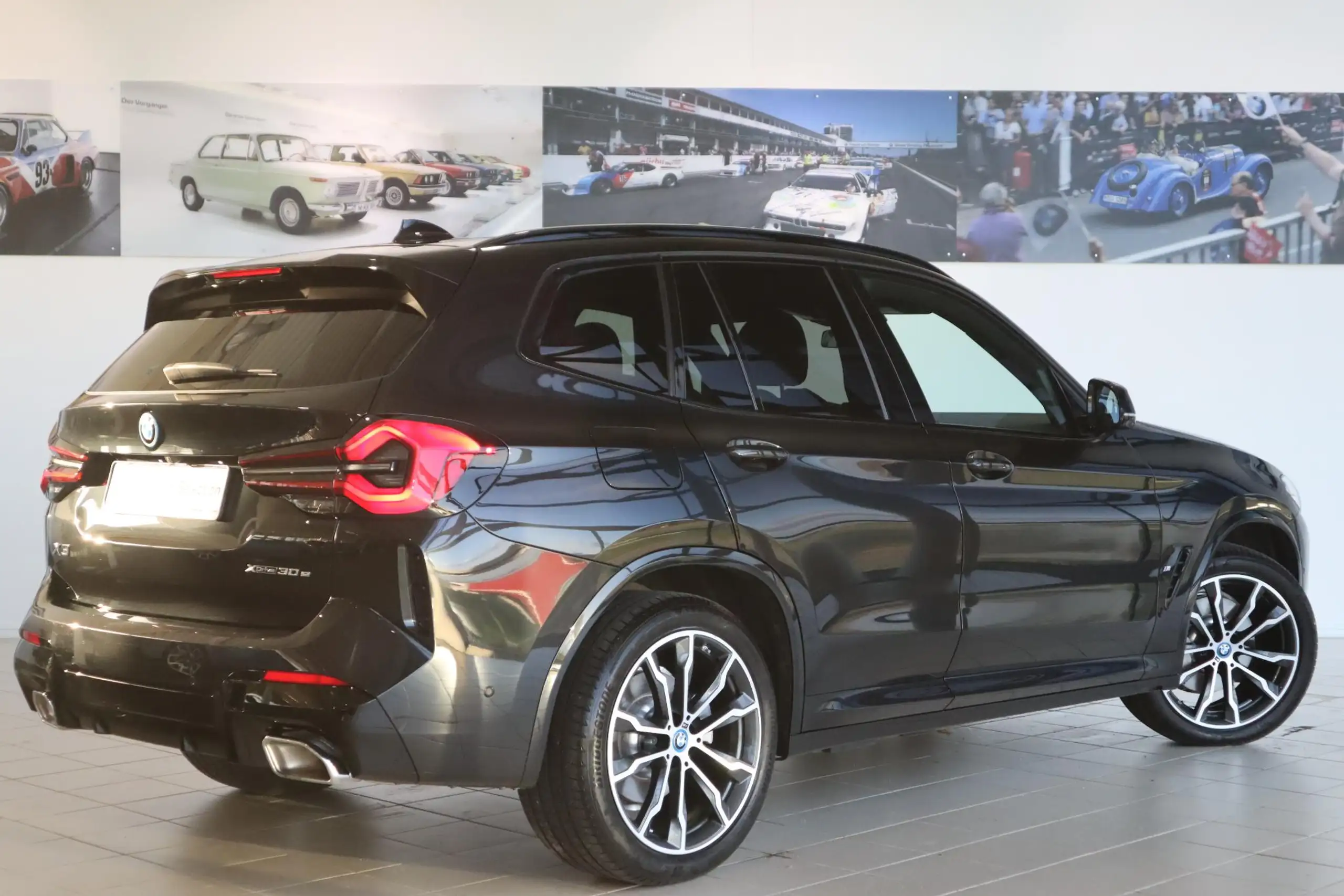 BMW - X3