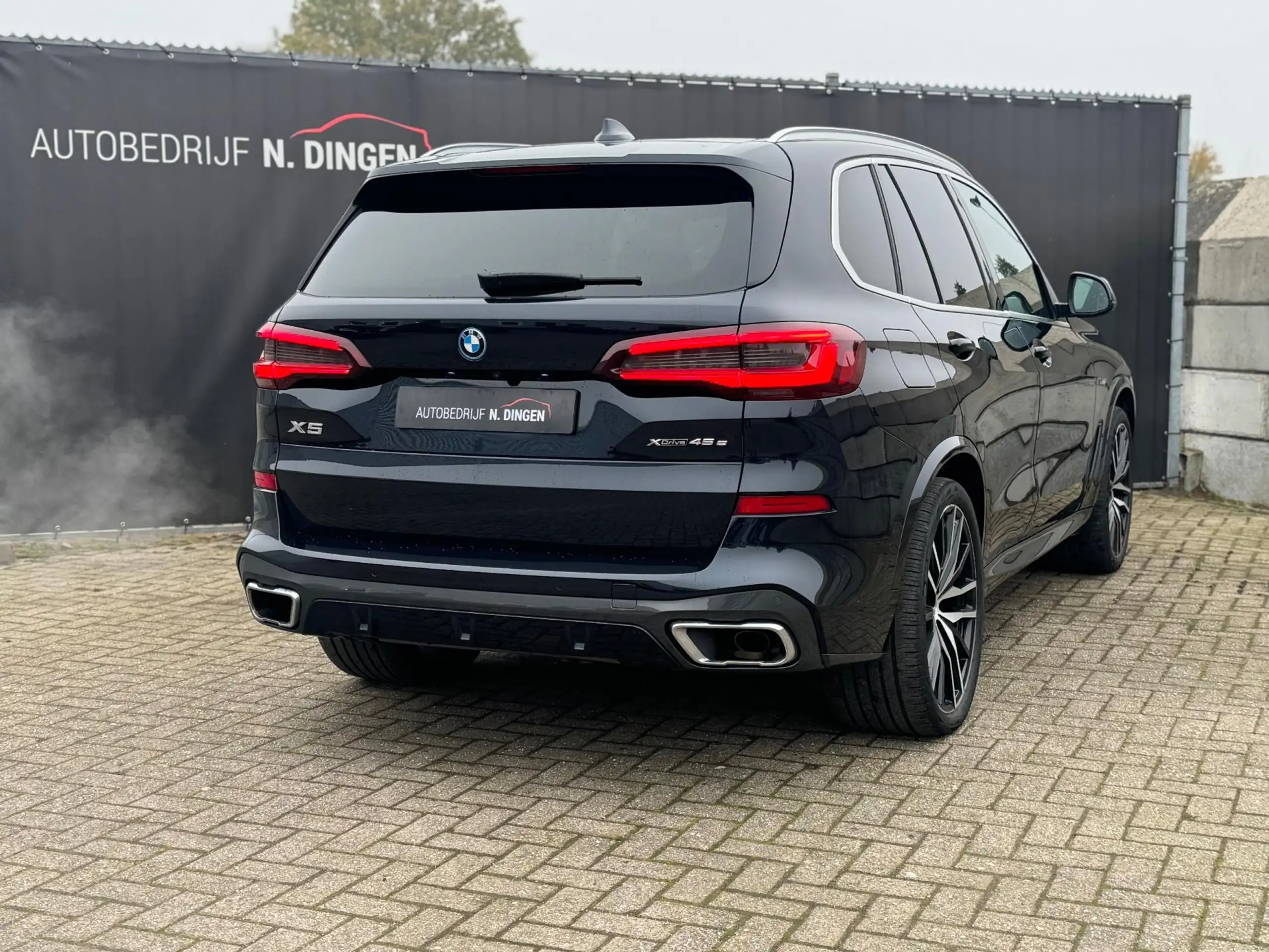 BMW - X5