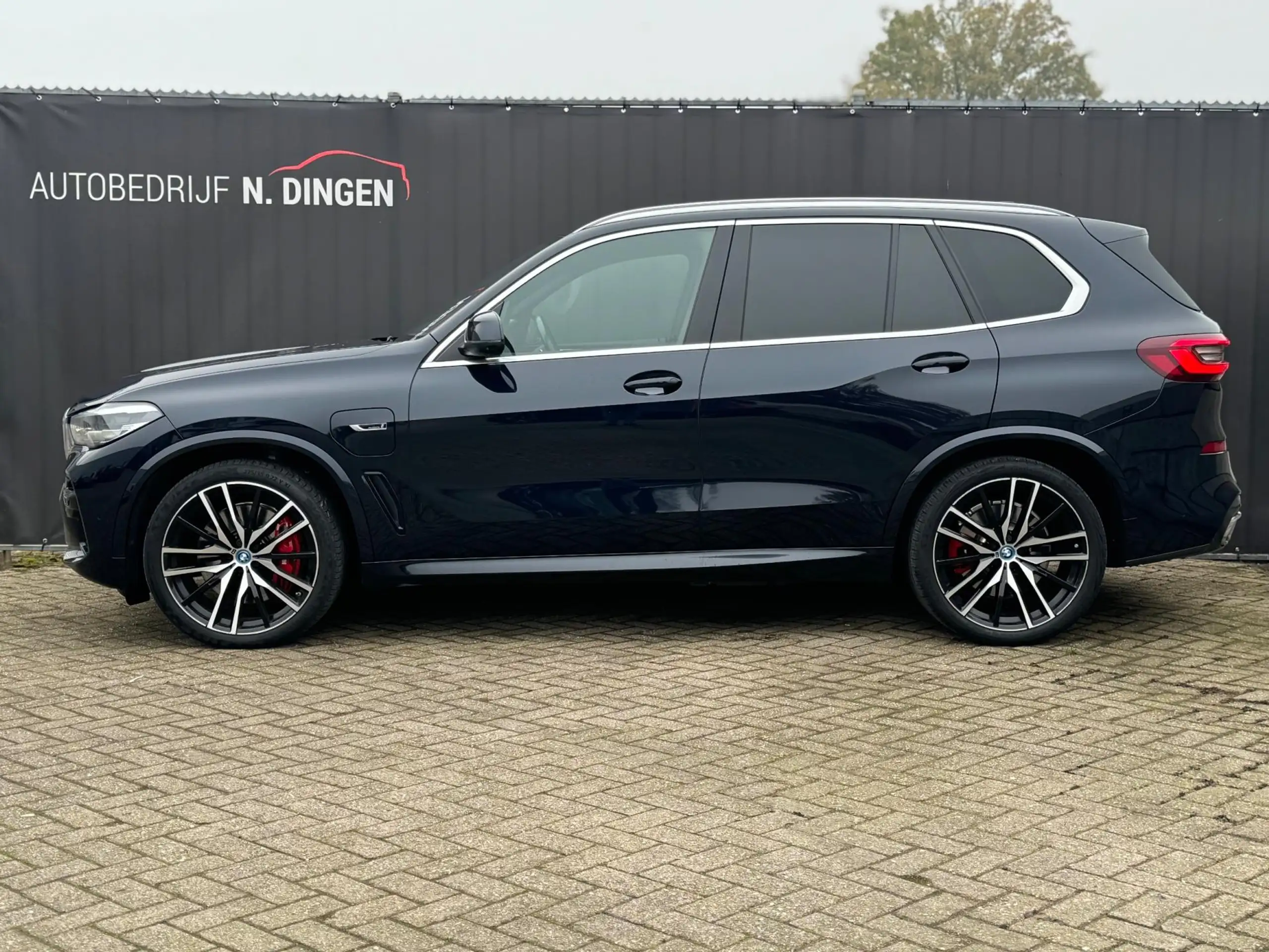 BMW - X5