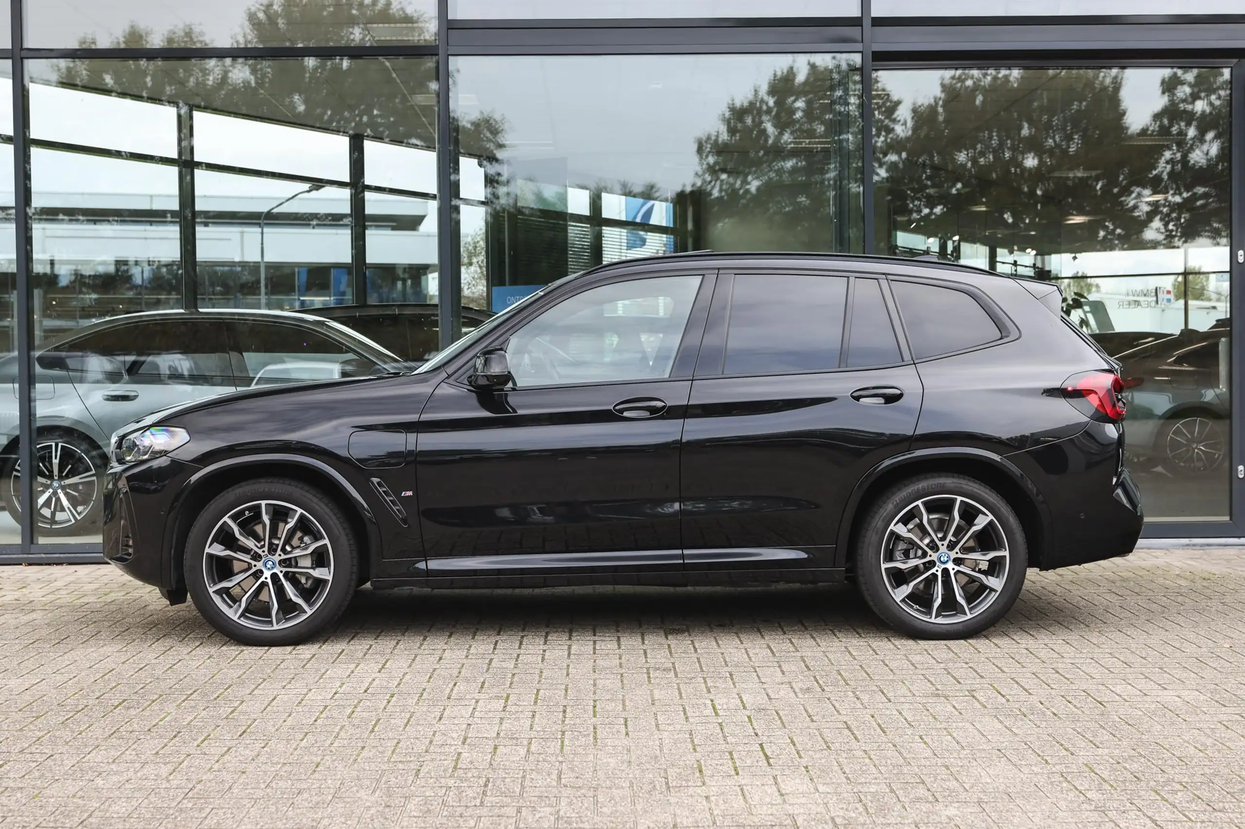 BMW - X3