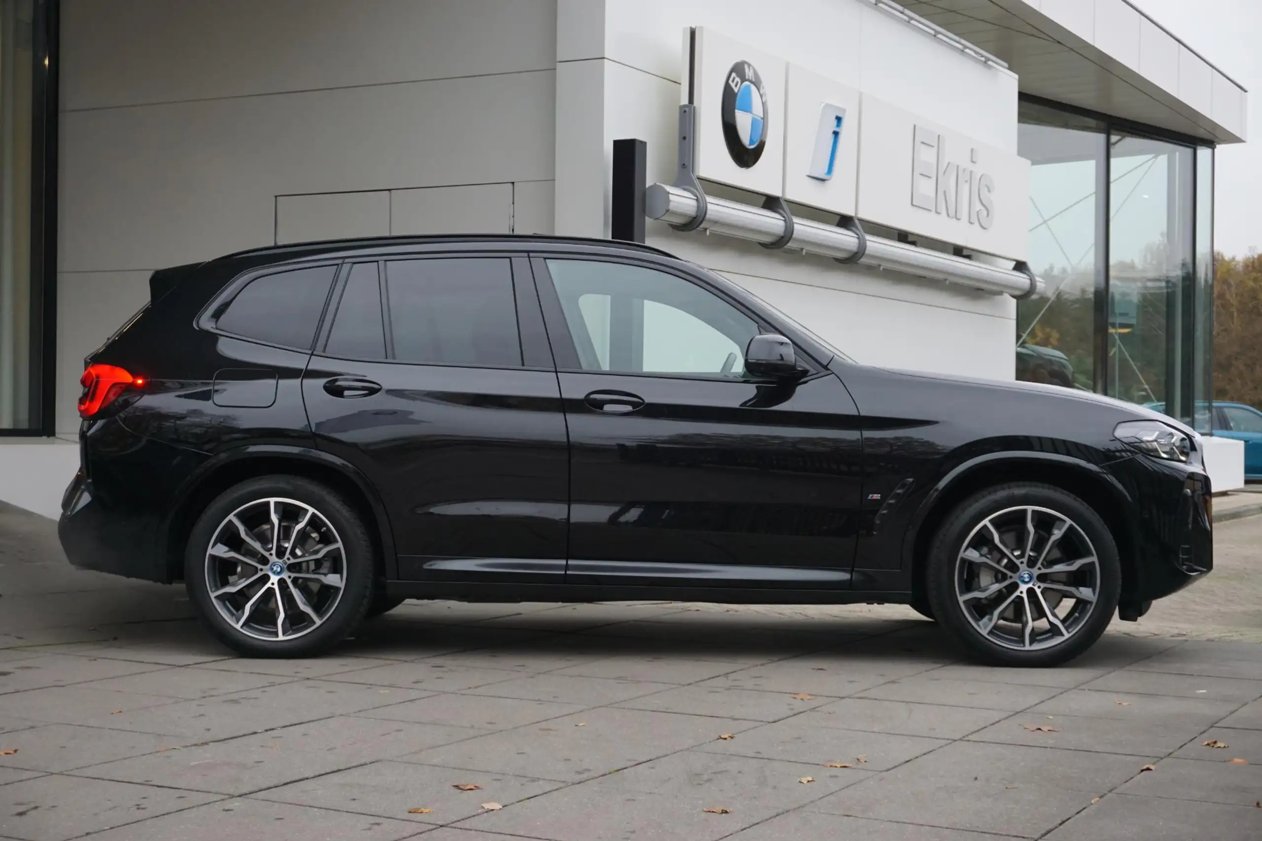 BMW - X3