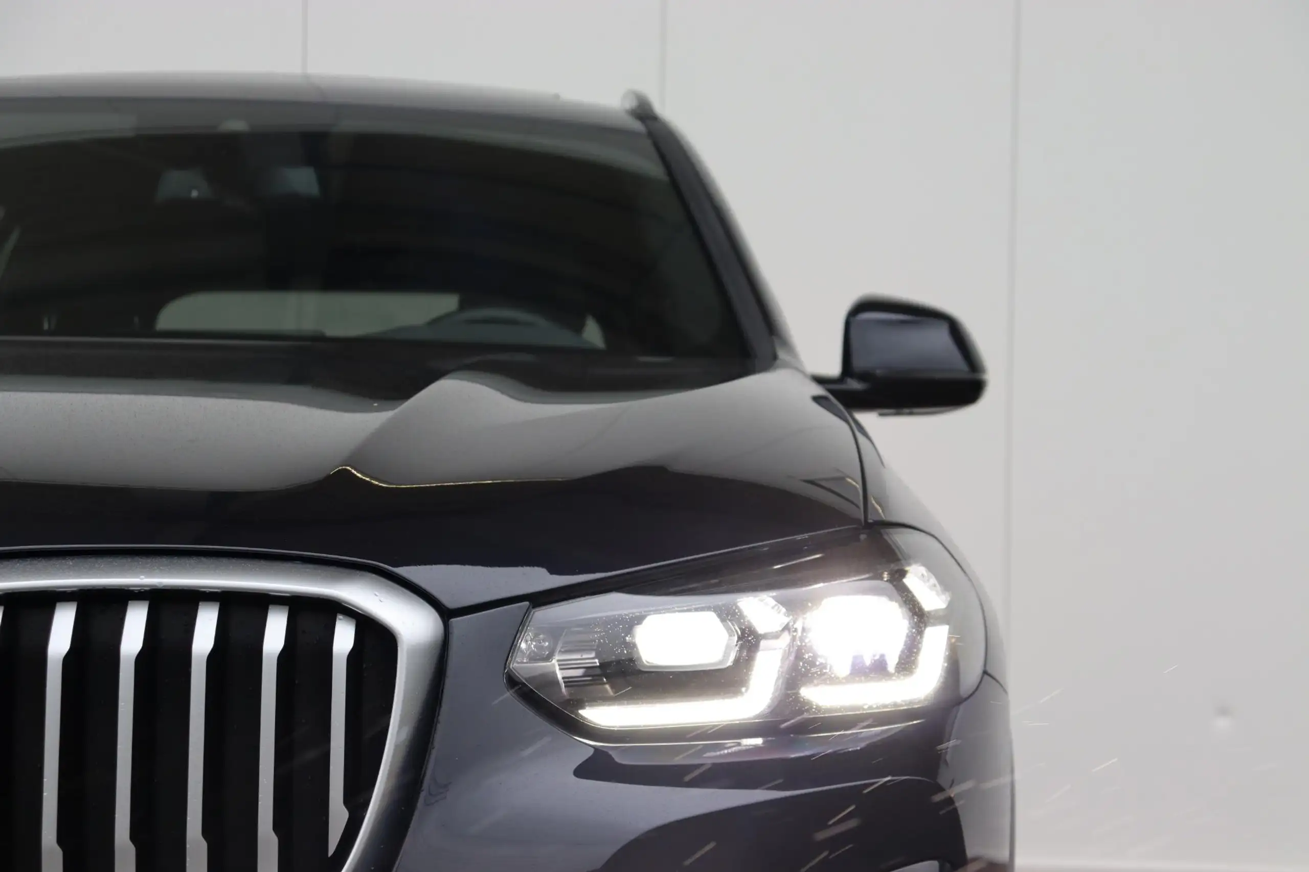 BMW - X3