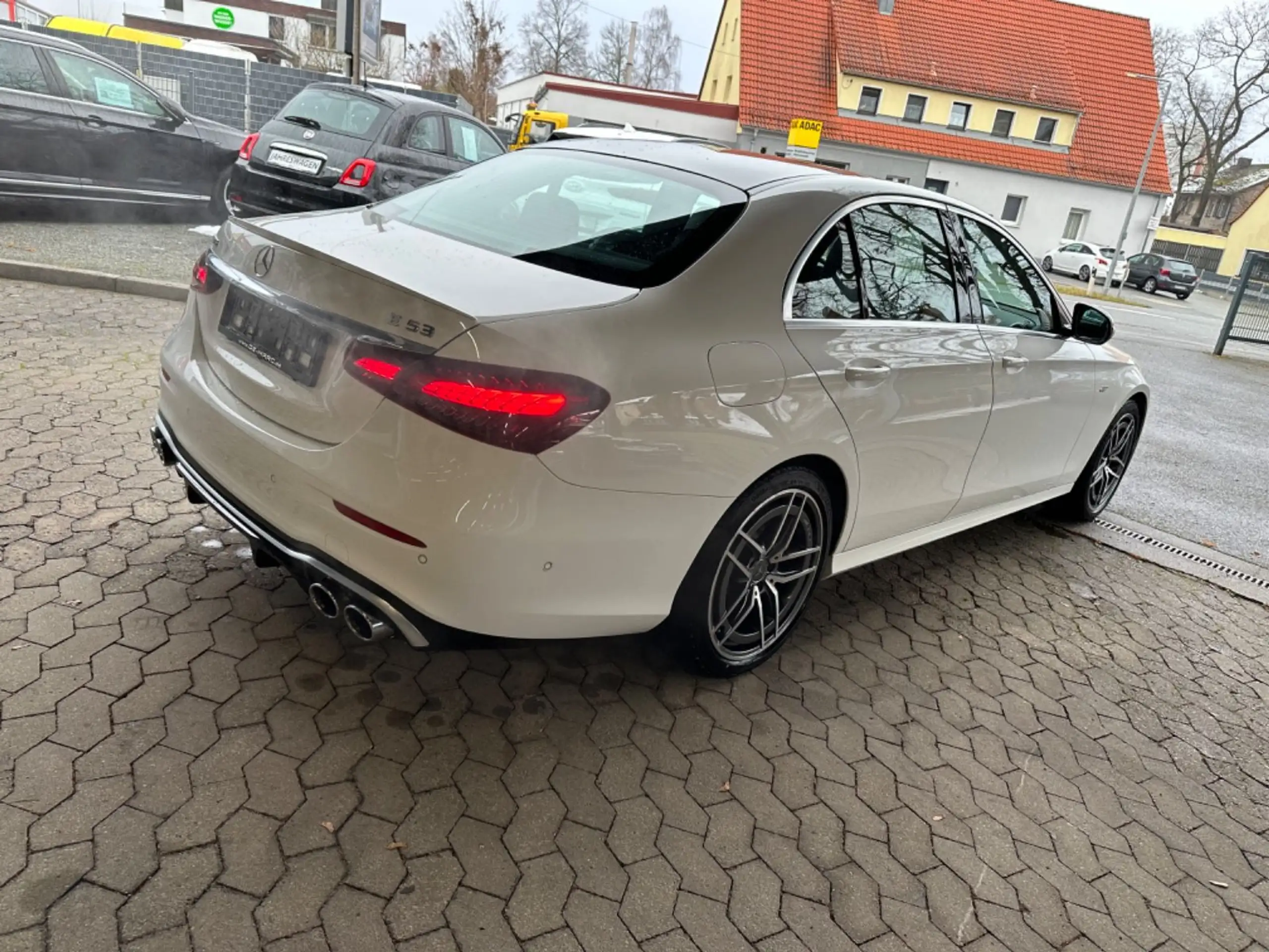 Mercedes-Benz - E 53 AMG