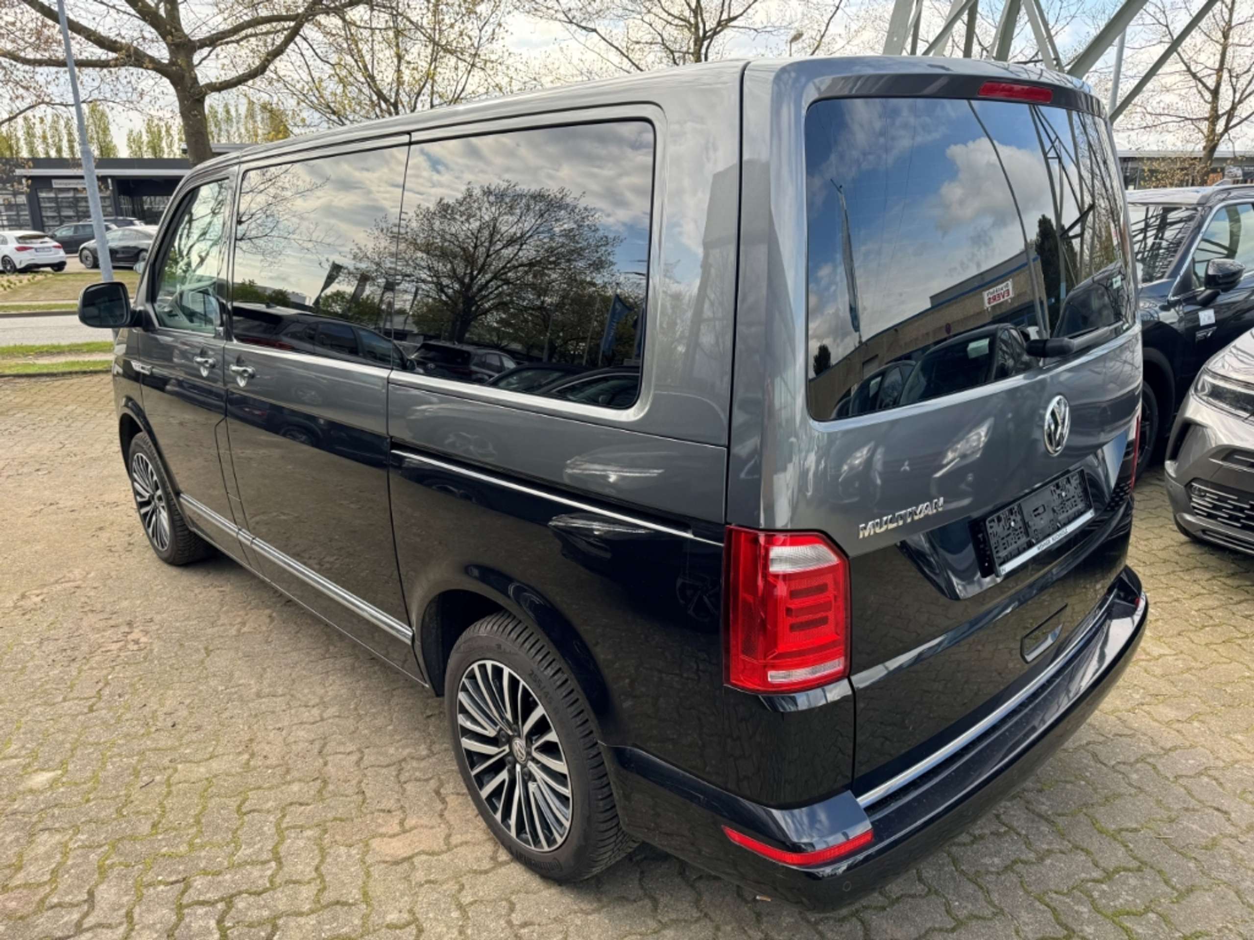 Volkswagen - Transporter