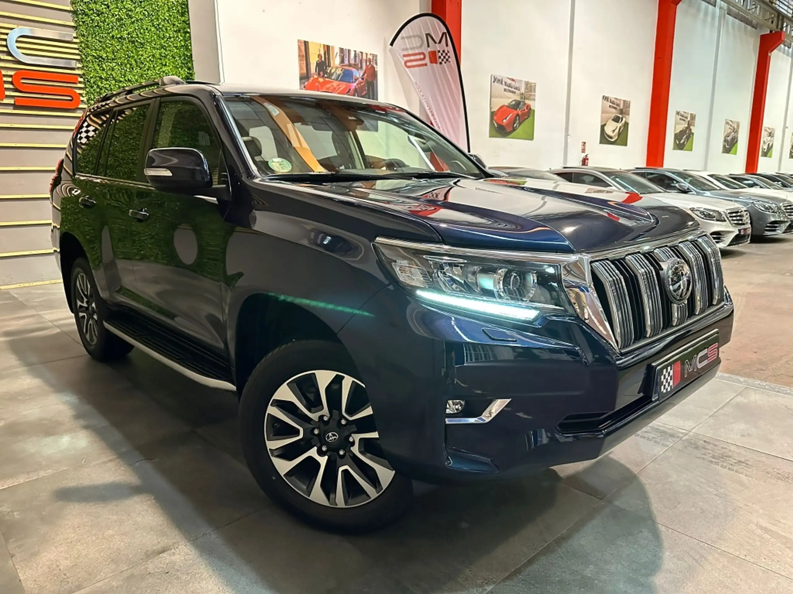 Toyota - Land Cruiser