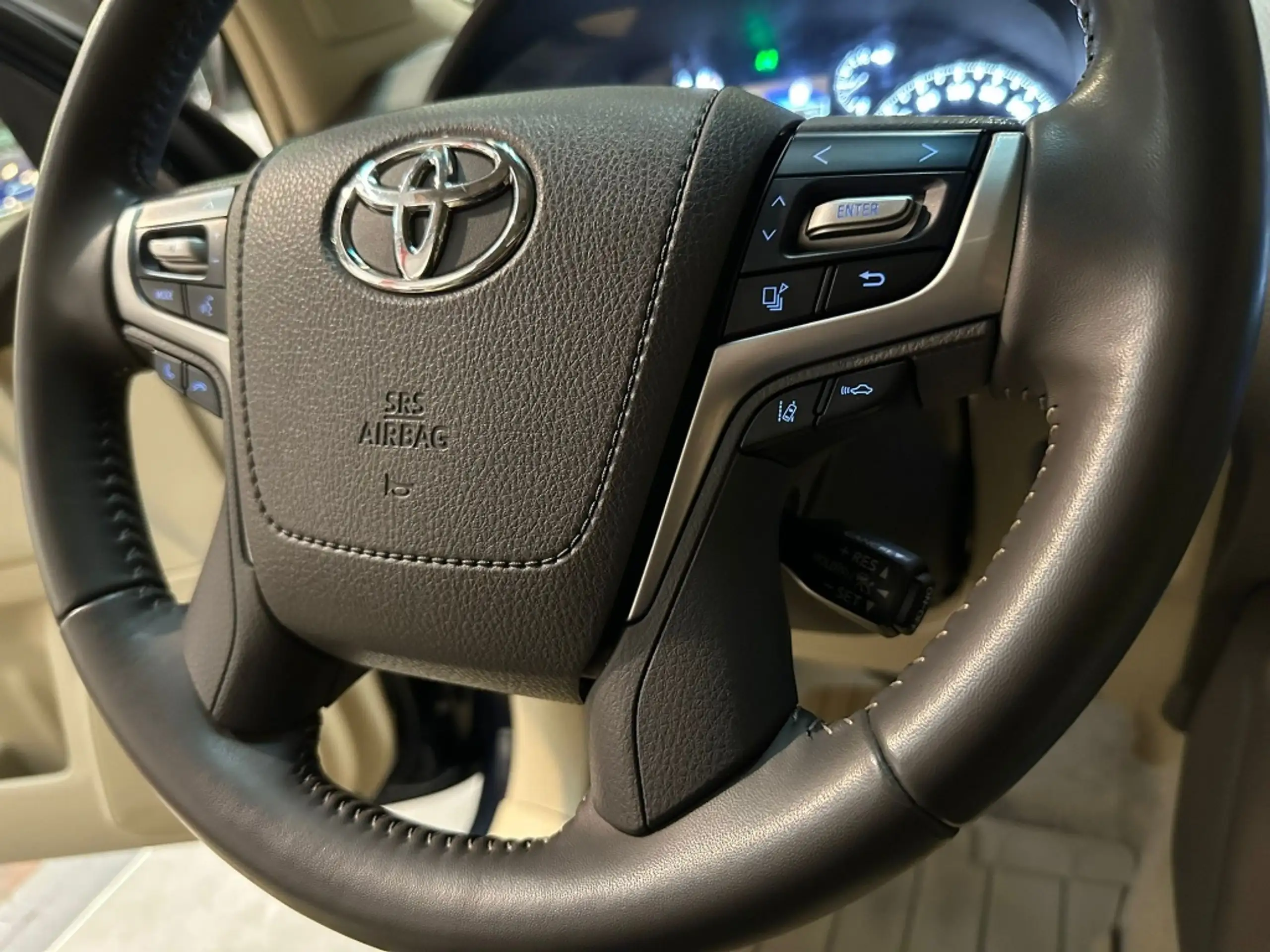 Toyota - Land Cruiser