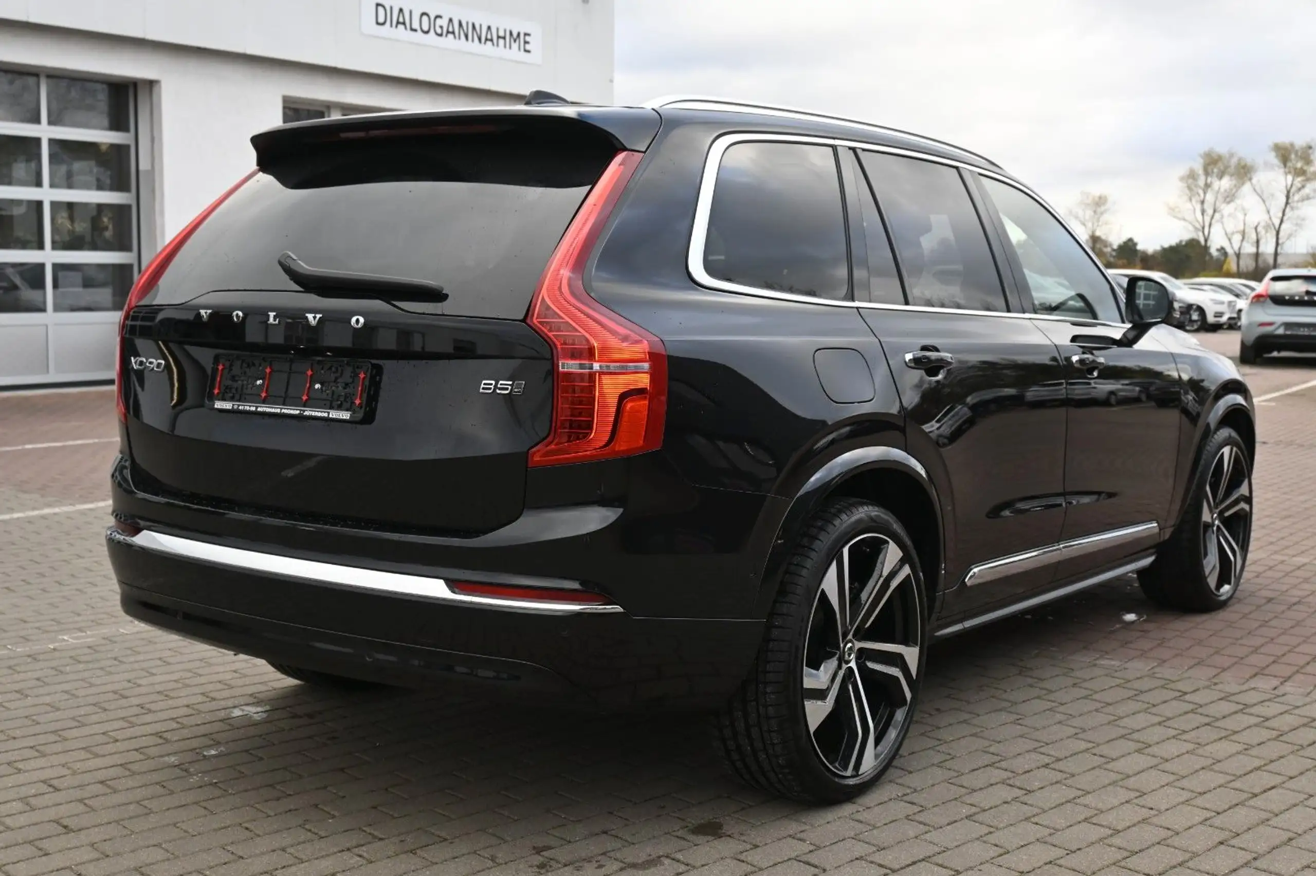 Volvo - XC90