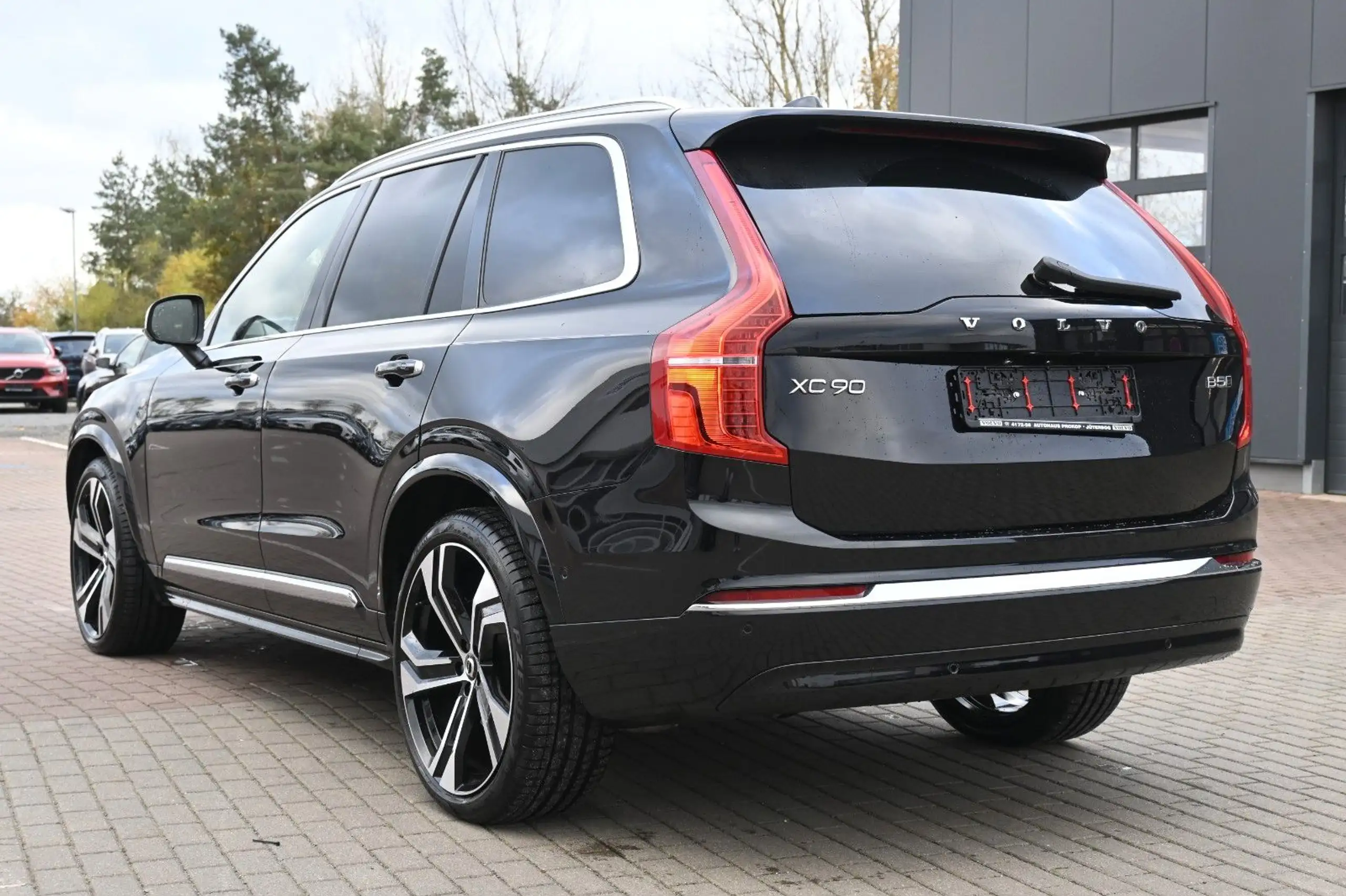 Volvo - XC90