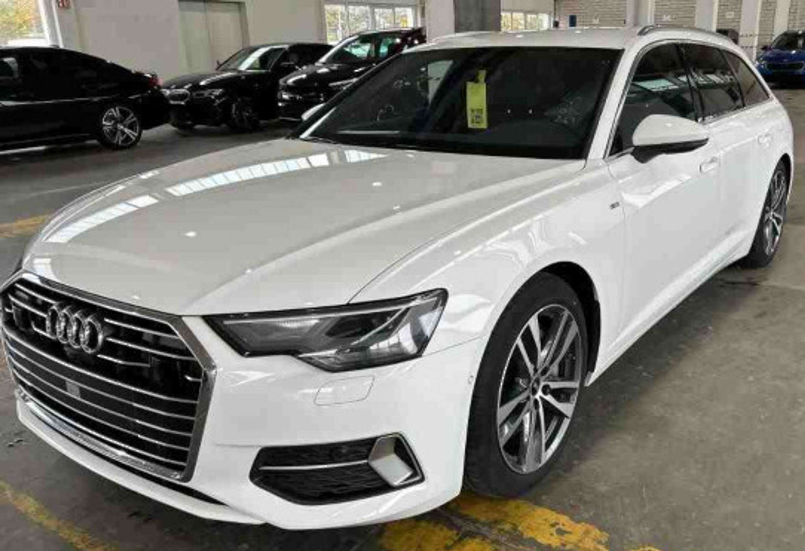 Audi - A6