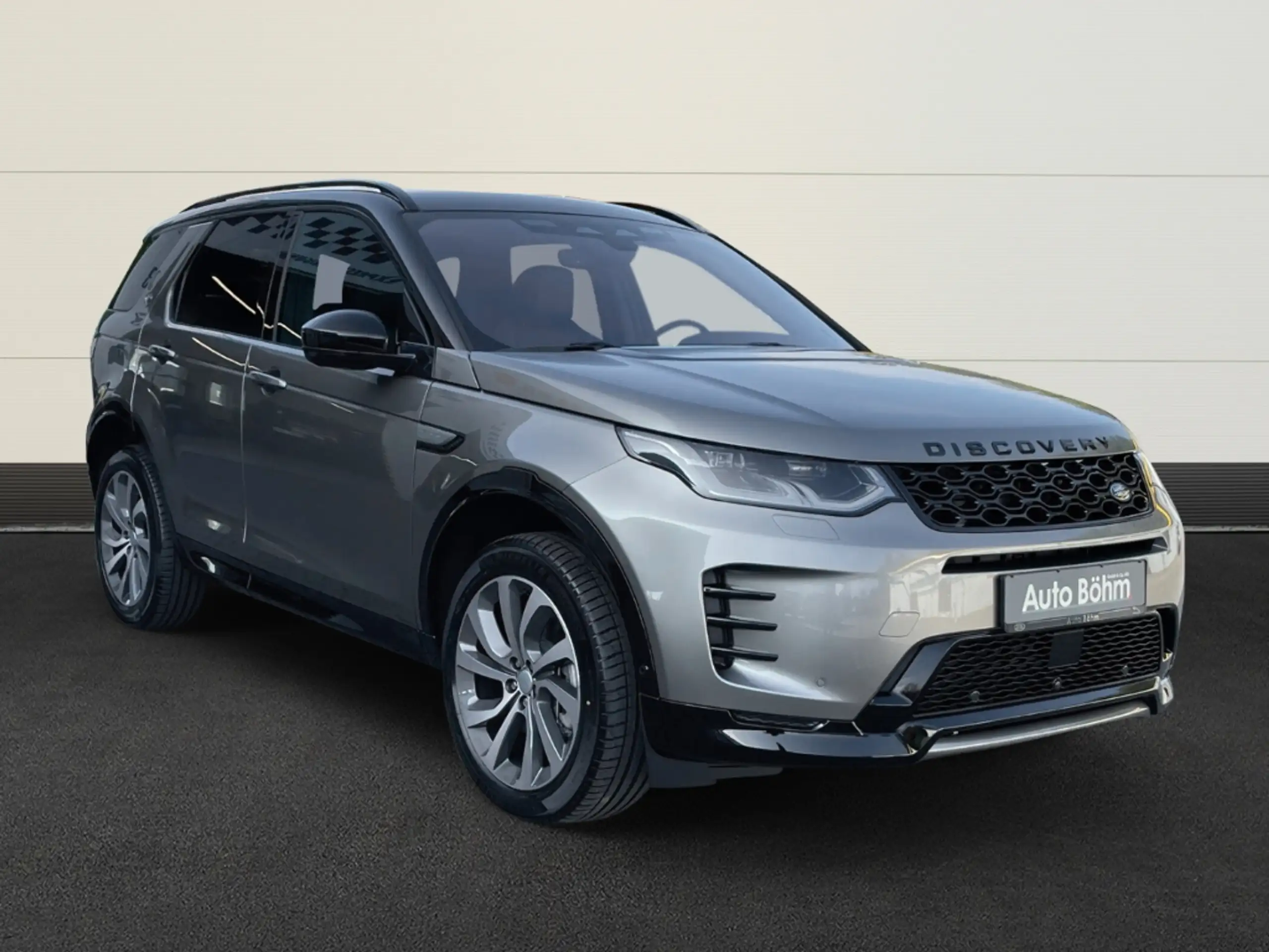 Land Rover - Discovery Sport