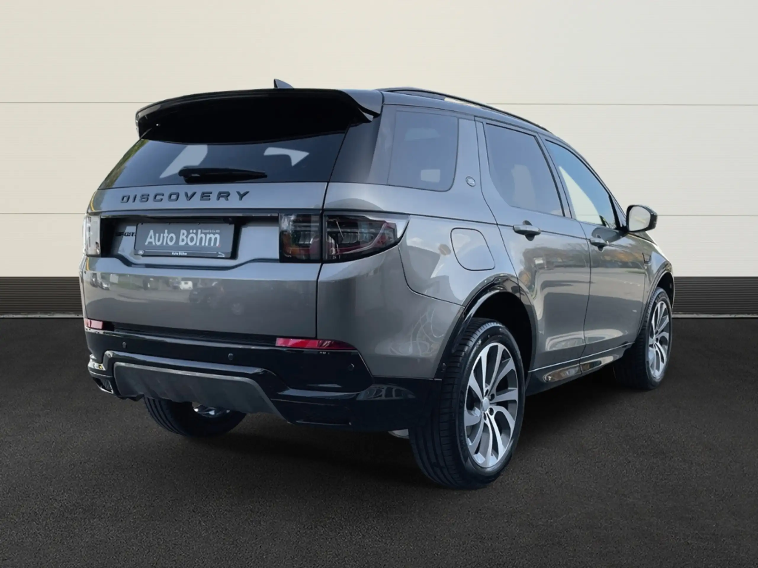 Land Rover - Discovery Sport