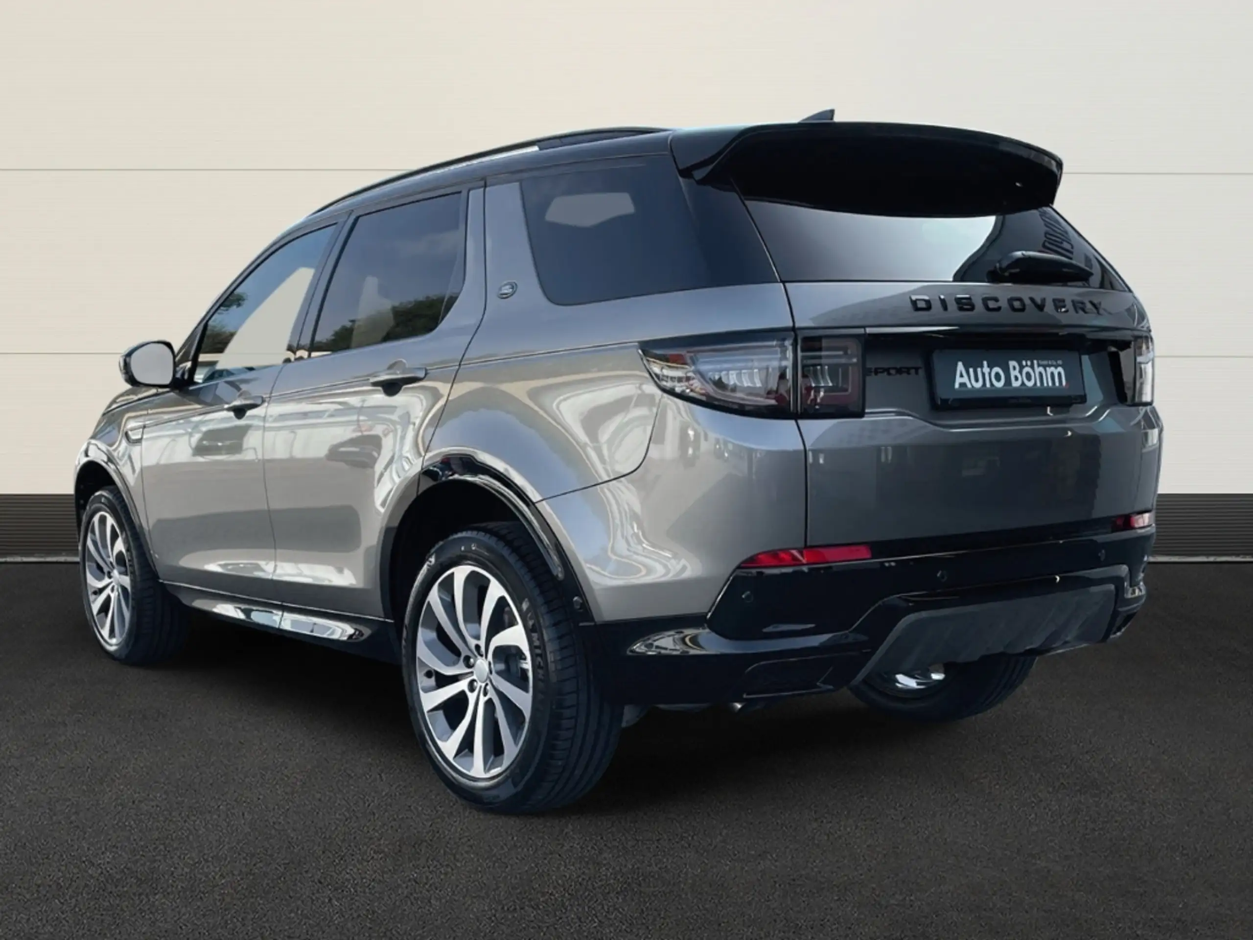 Land Rover - Discovery Sport